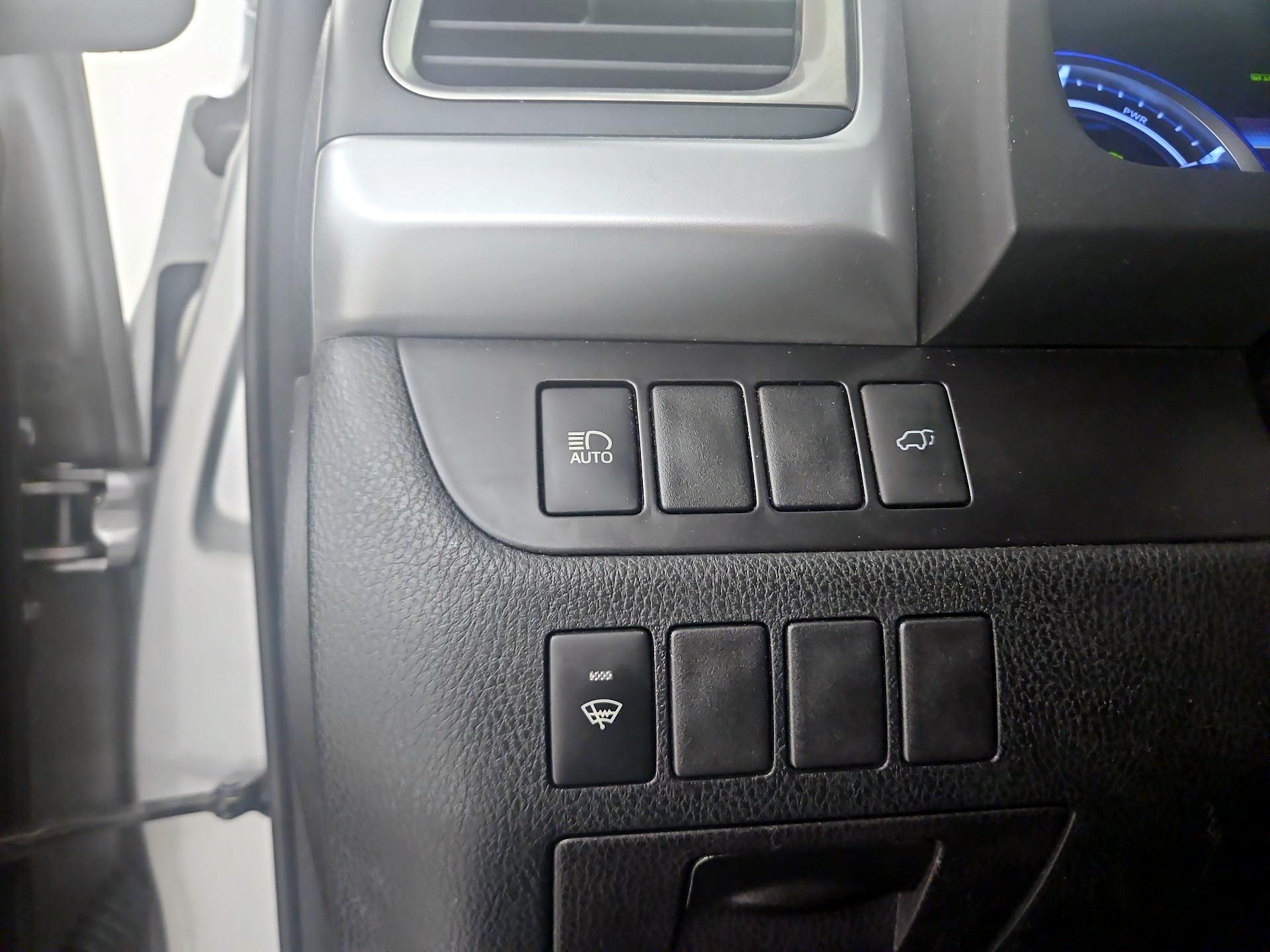 Thumbnail: 2018 Toyota Highlander - 13