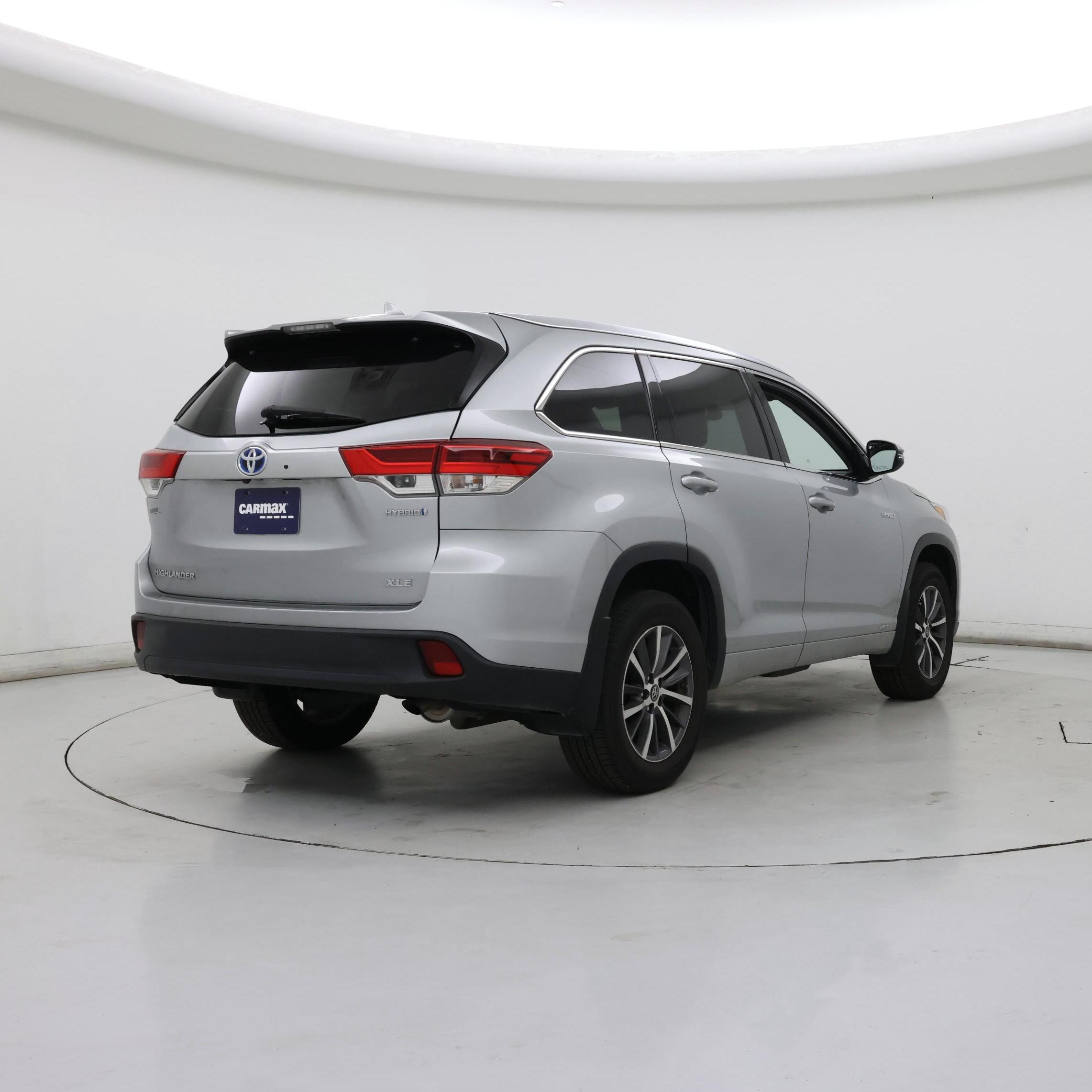 Thumbnail: 2018 Toyota Highlander - 8
