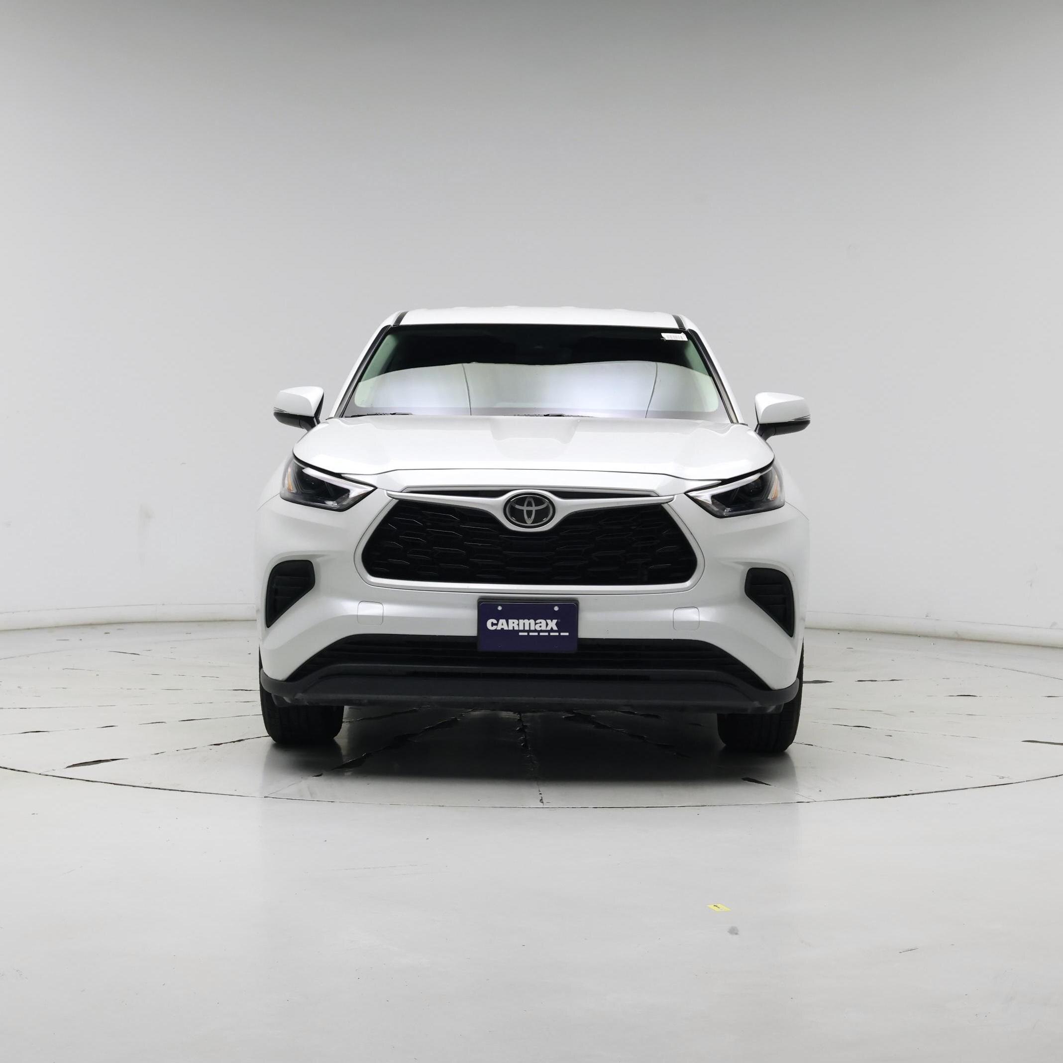 Thumbnail: 2023 Toyota Highlander - 5