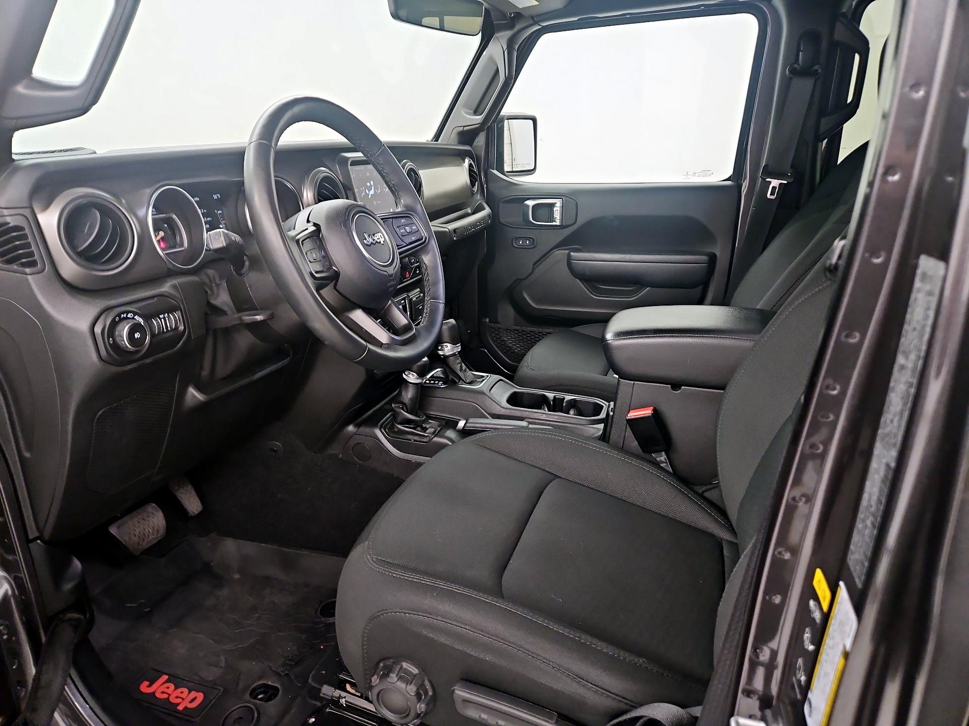 Thumbnail: 2021 Jeep Wrangler - 11