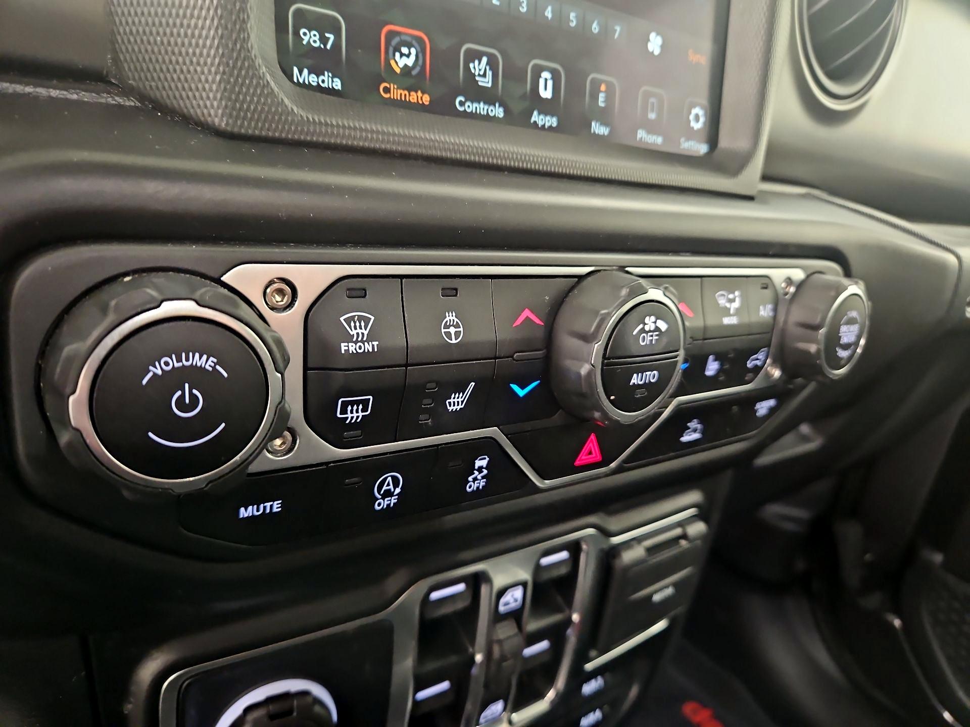 Thumbnail: 2021 Jeep Wrangler - 17