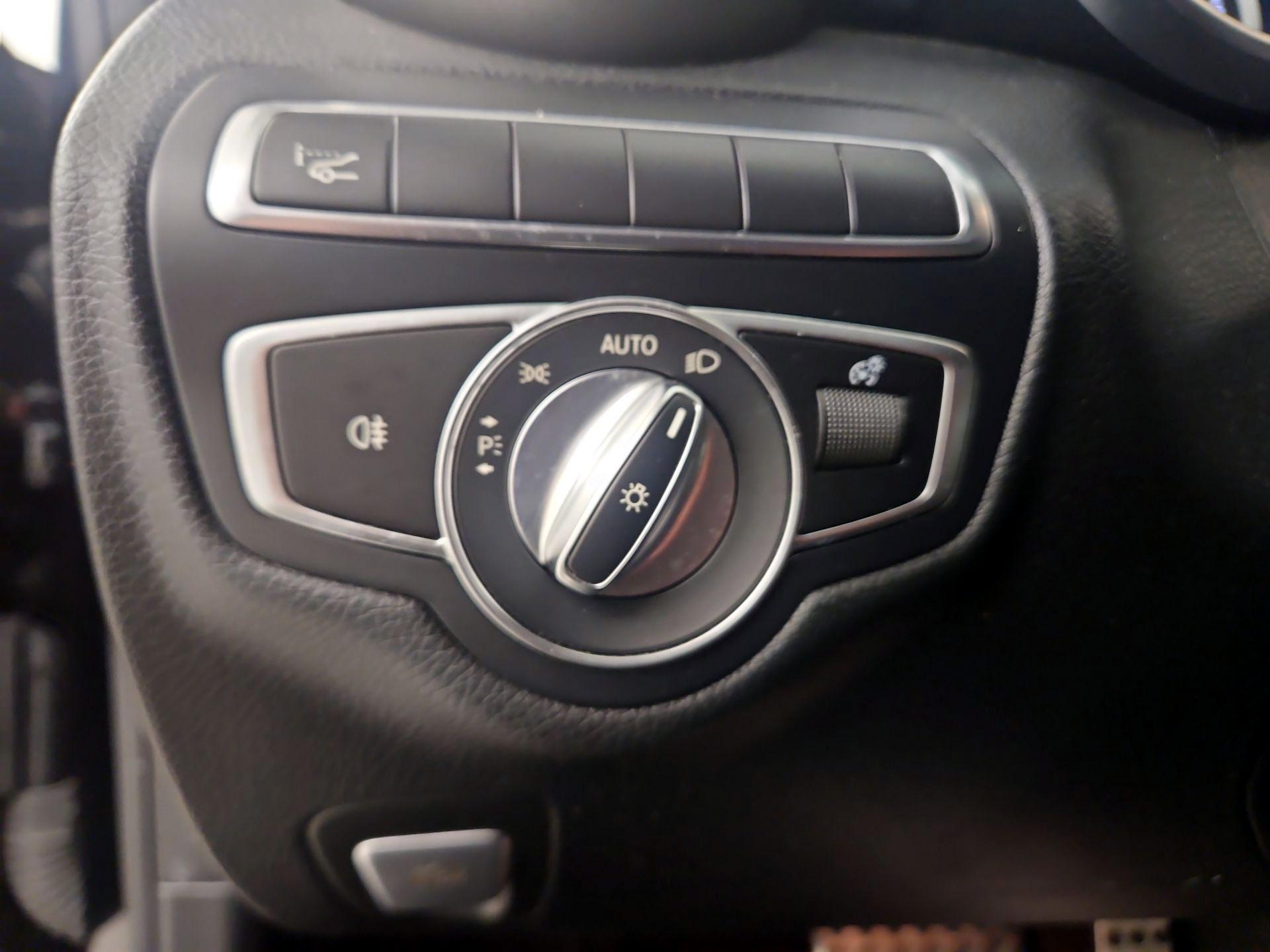 Thumbnail: 2018 Mercedes-Benz C-Class - 13