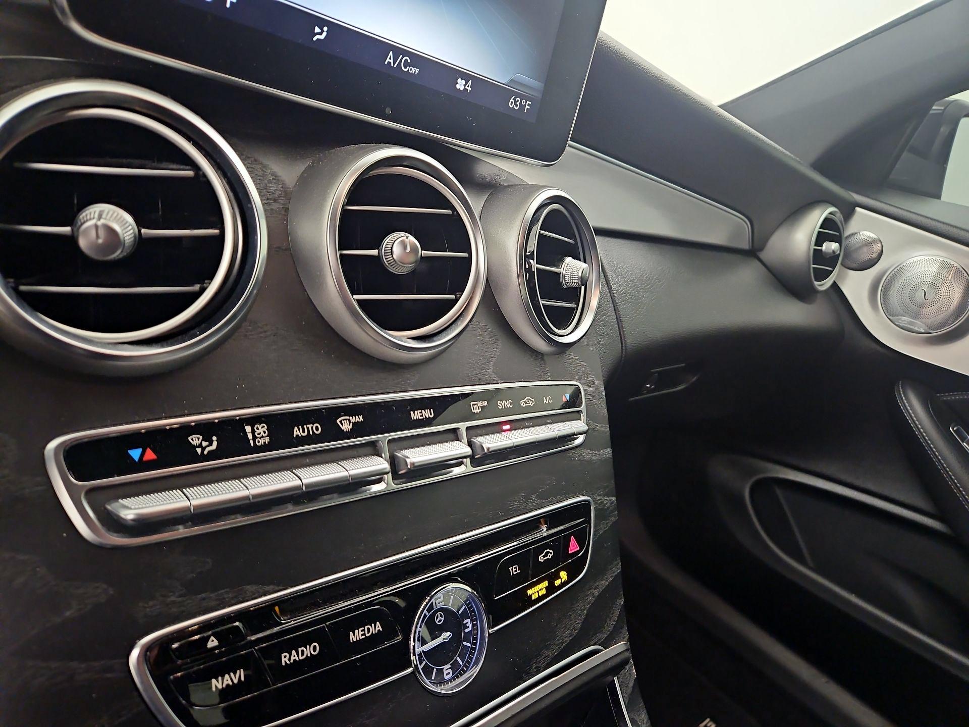 Thumbnail: 2018 Mercedes-Benz C-Class - 17