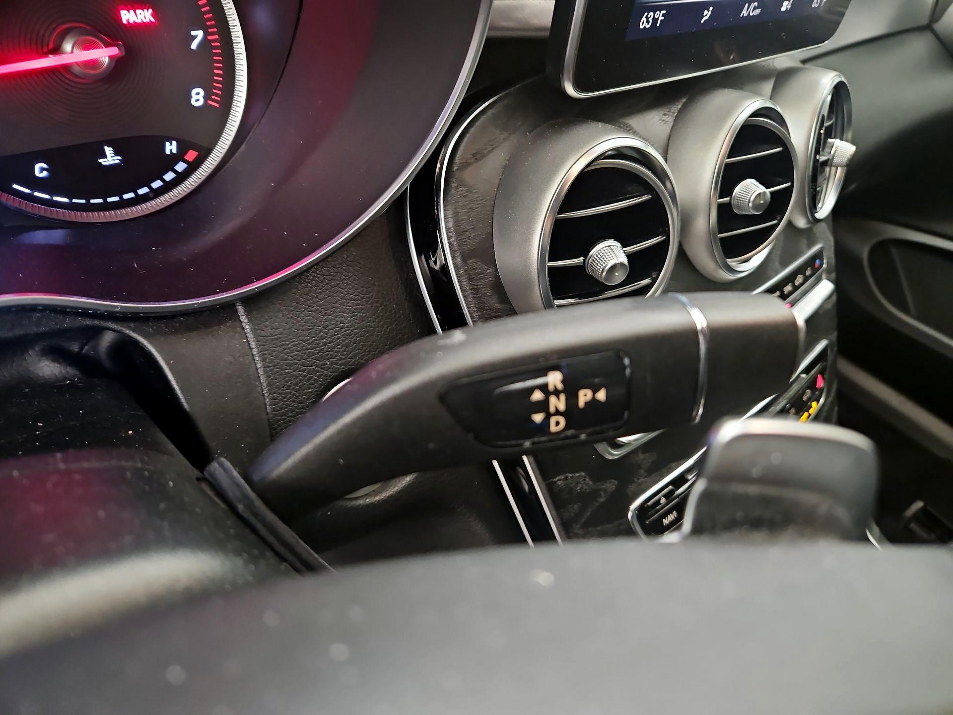 Thumbnail: 2018 Mercedes-Benz C-Class - 18