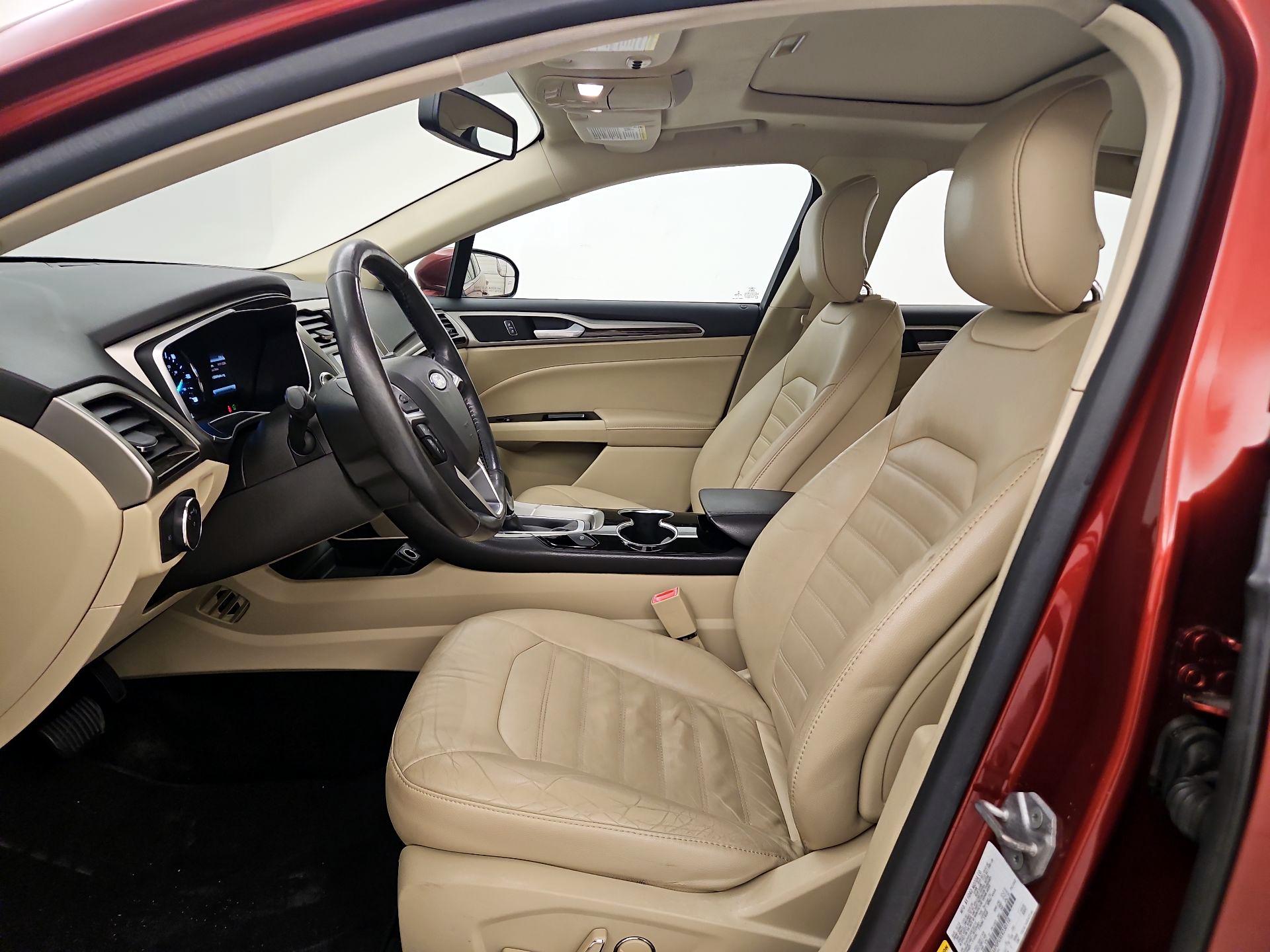 Thumbnail: 2014 Ford Fusion - 11