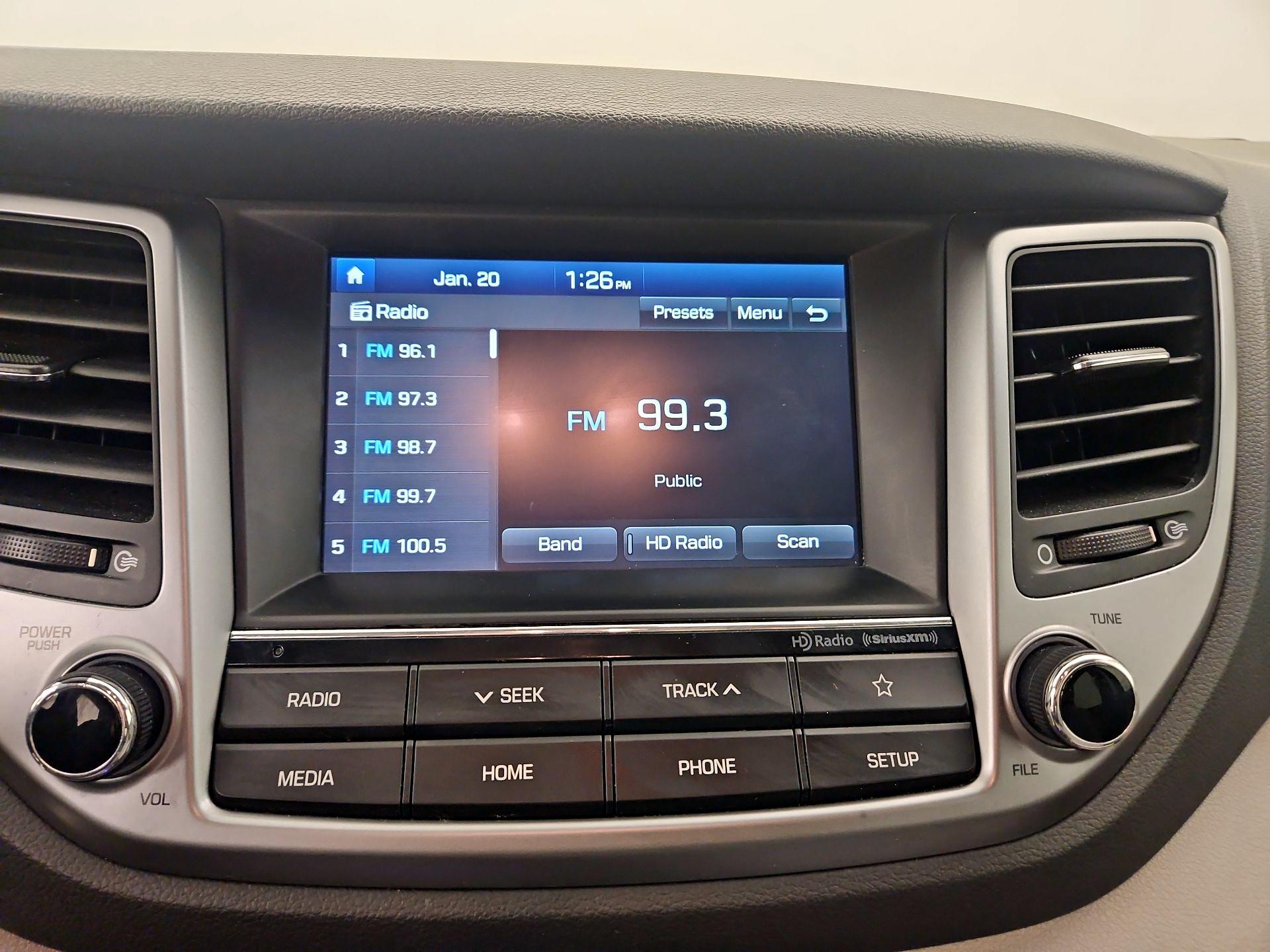 Thumbnail: 2018 Hyundai Tucson - 15