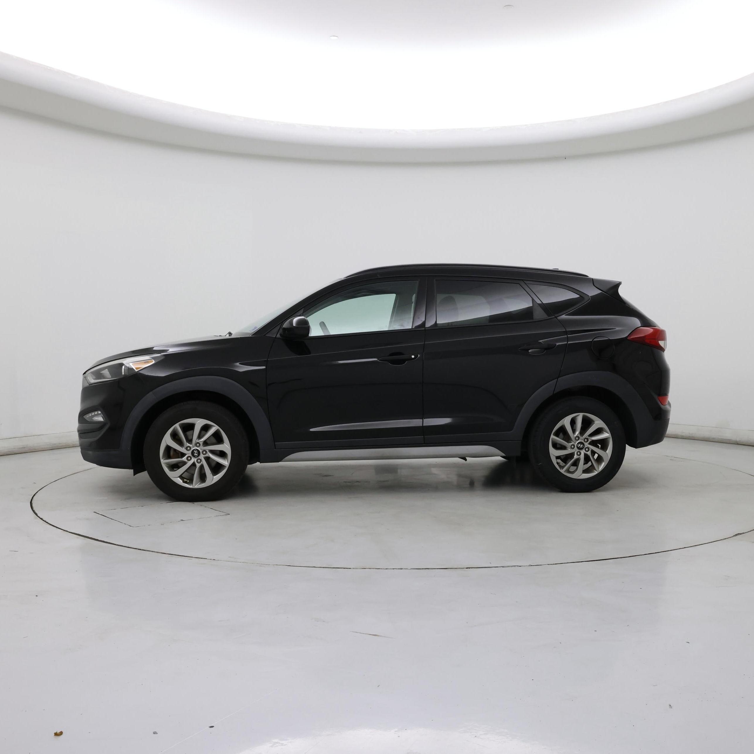 Thumbnail: 2018 Hyundai Tucson - 3