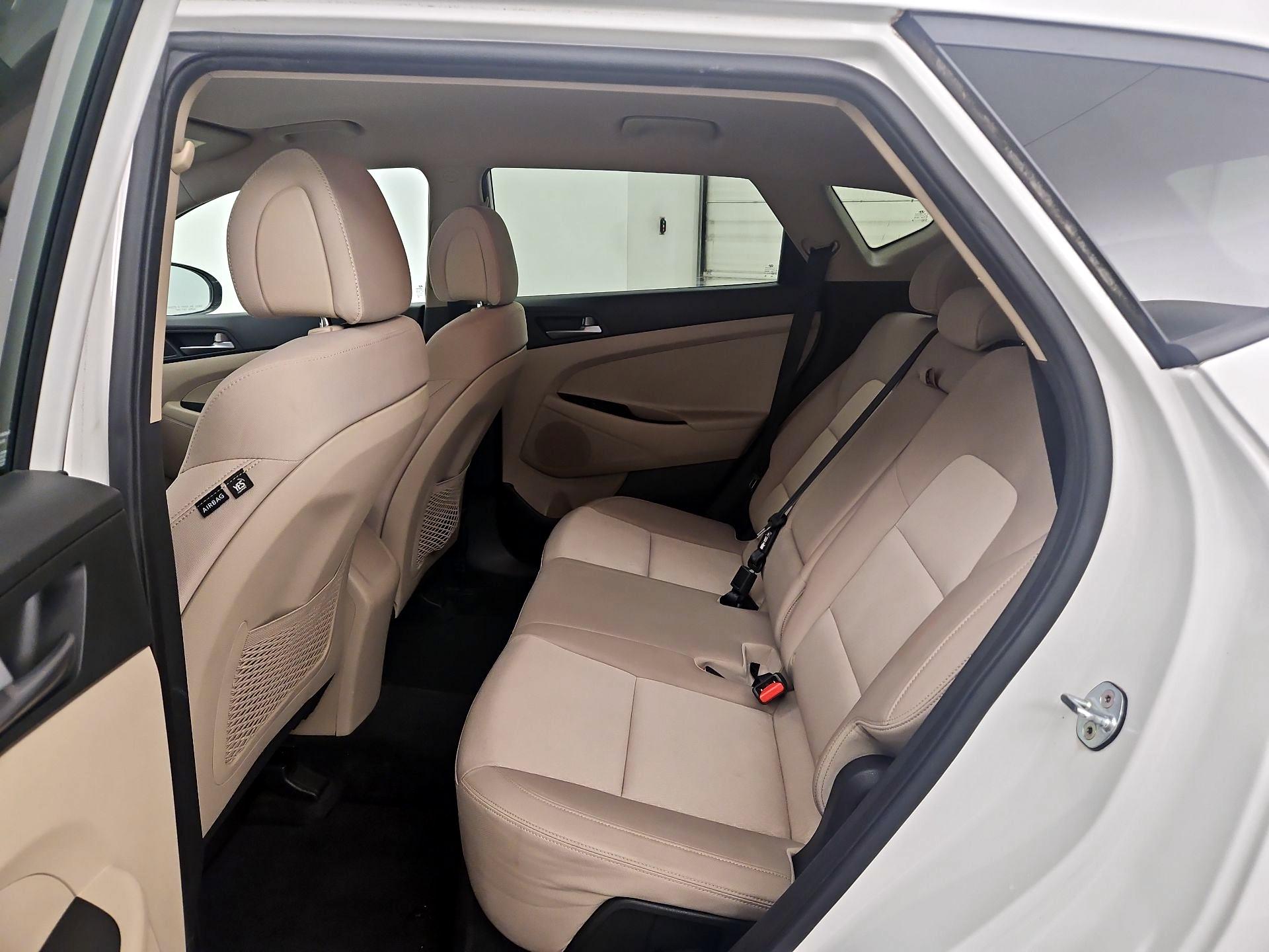 Thumbnail: 2017 Hyundai Tucson - 19