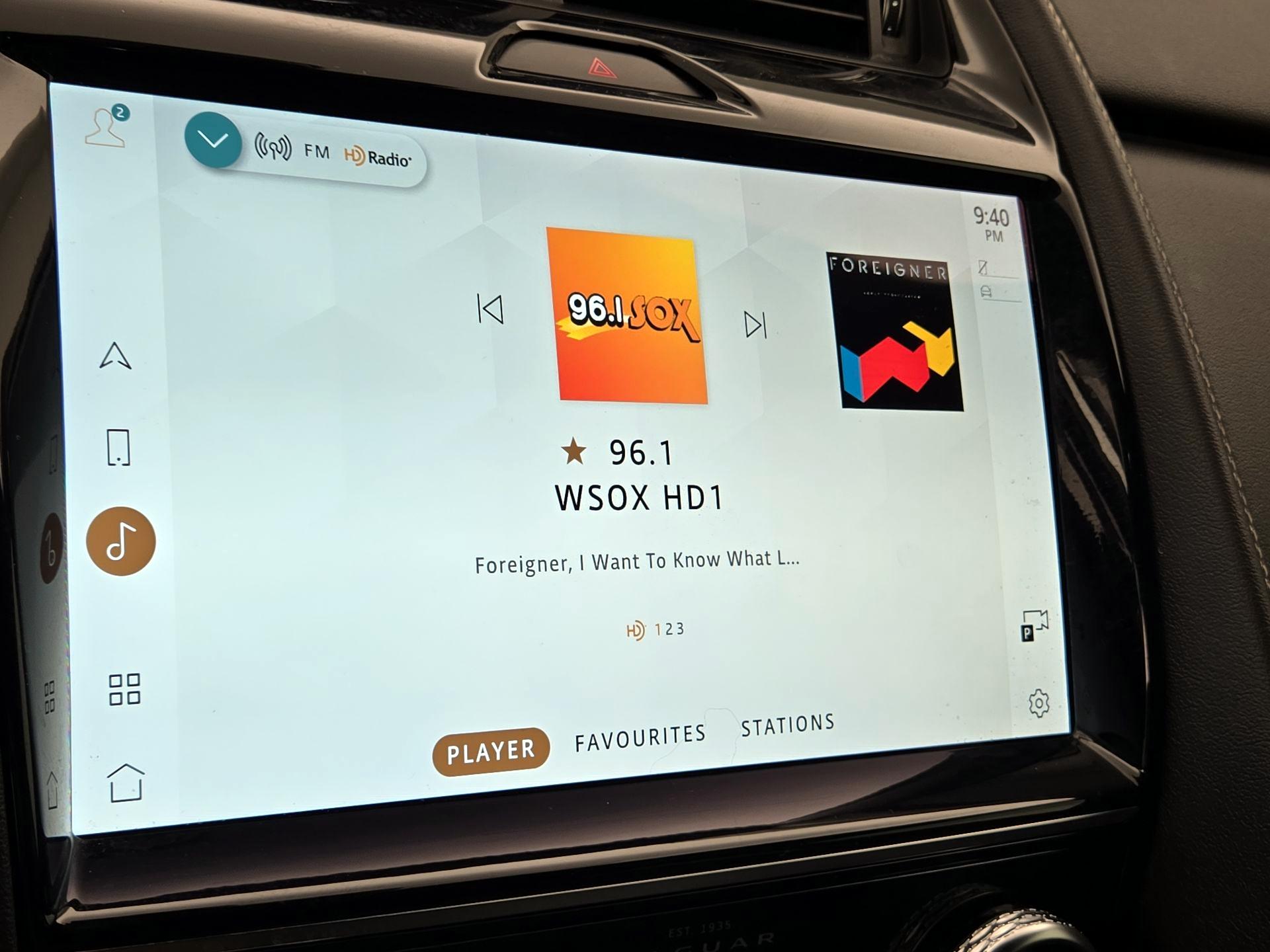 Thumbnail: 2021 Jaguar E-Pace - 15