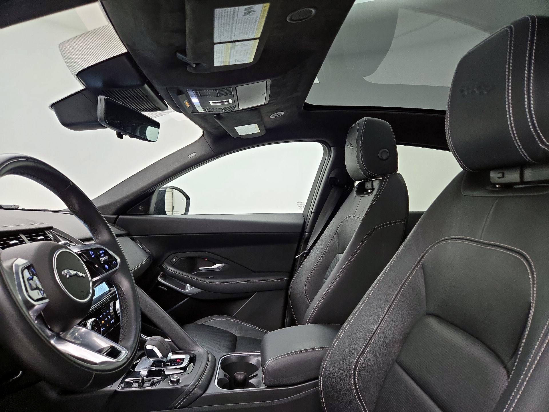 Thumbnail: 2021 Jaguar E-Pace - 19