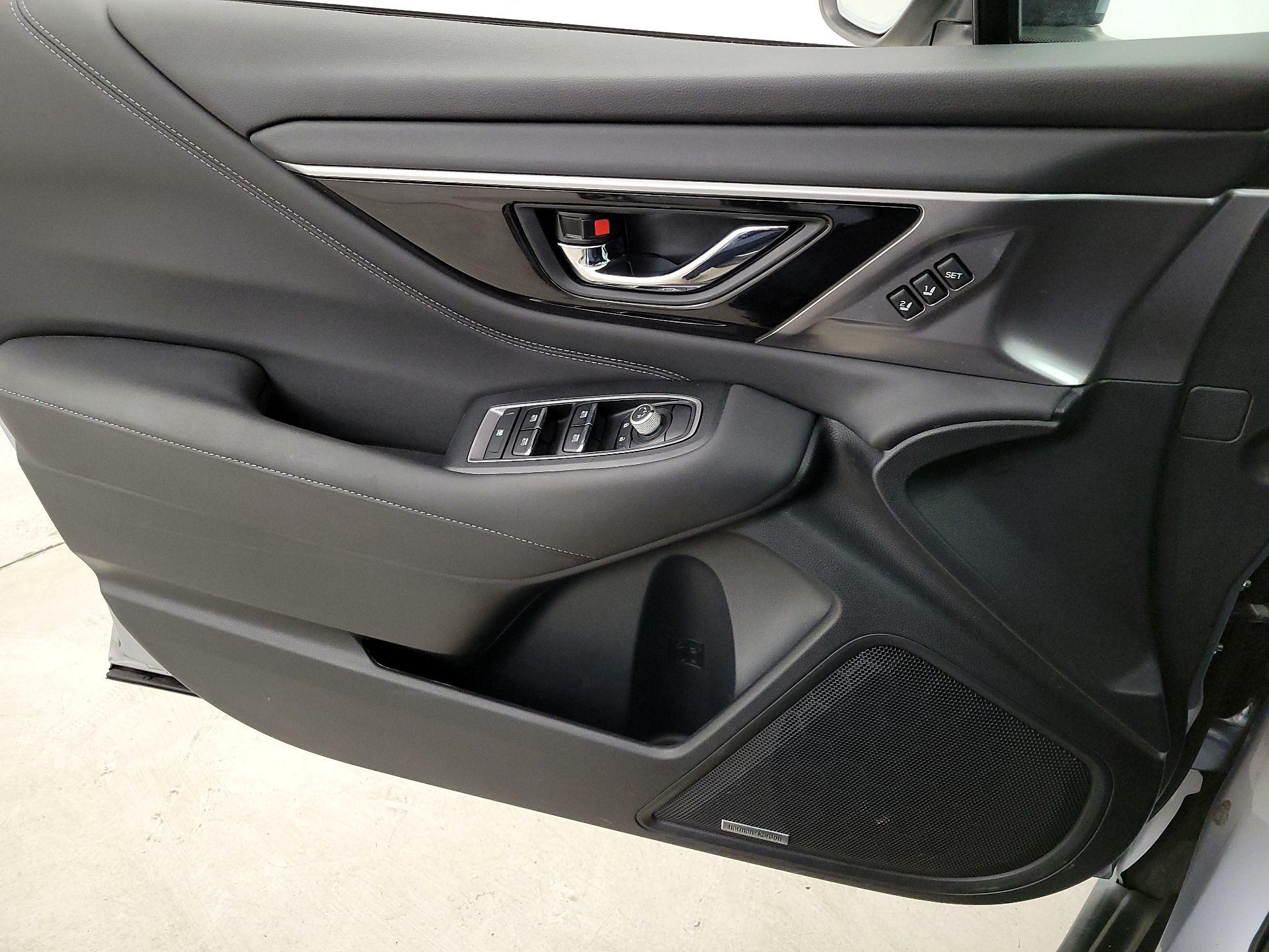 Thumbnail: 2022 Subaru Outback - 12