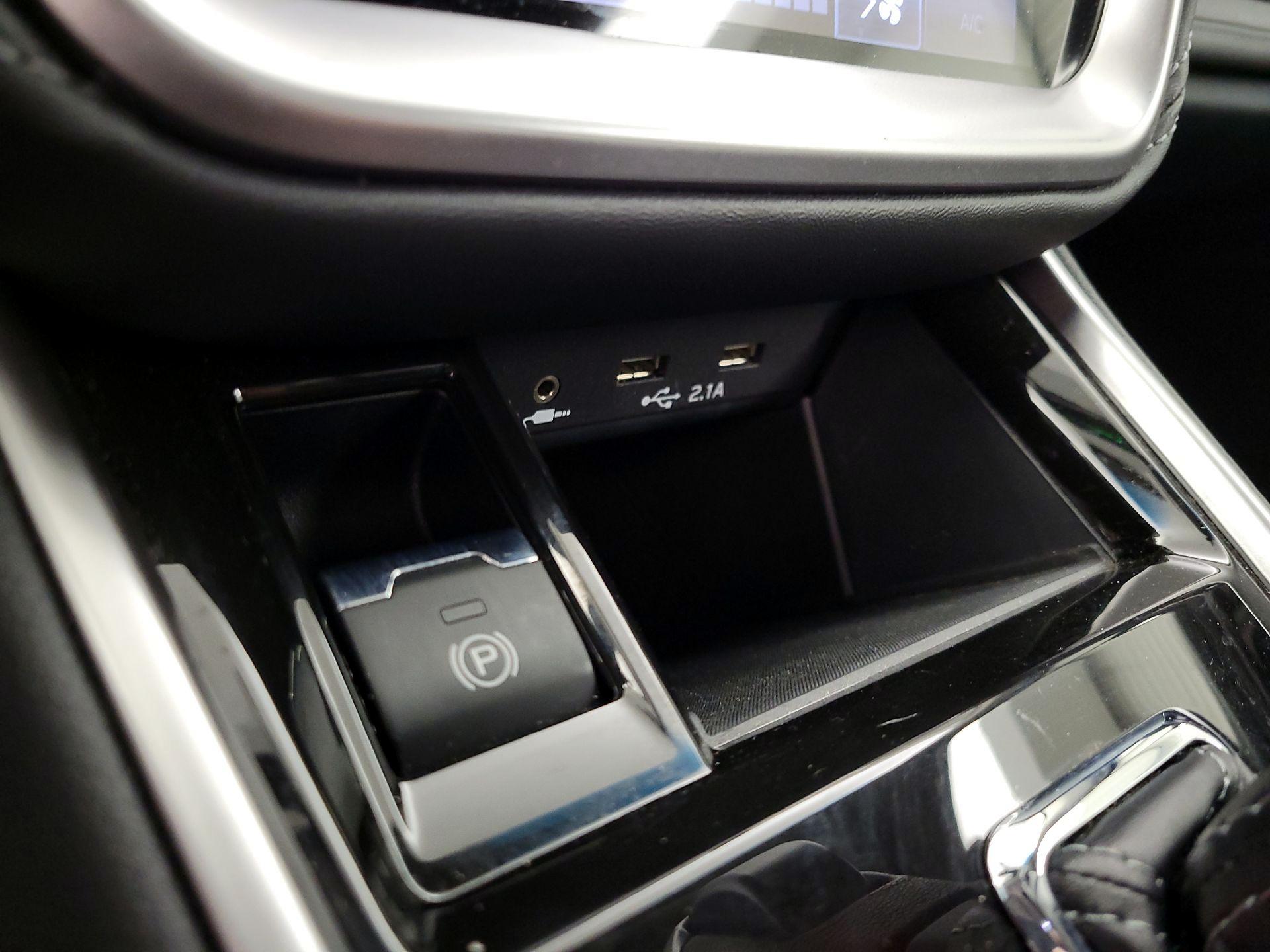 Thumbnail: 2022 Subaru Outback - 18