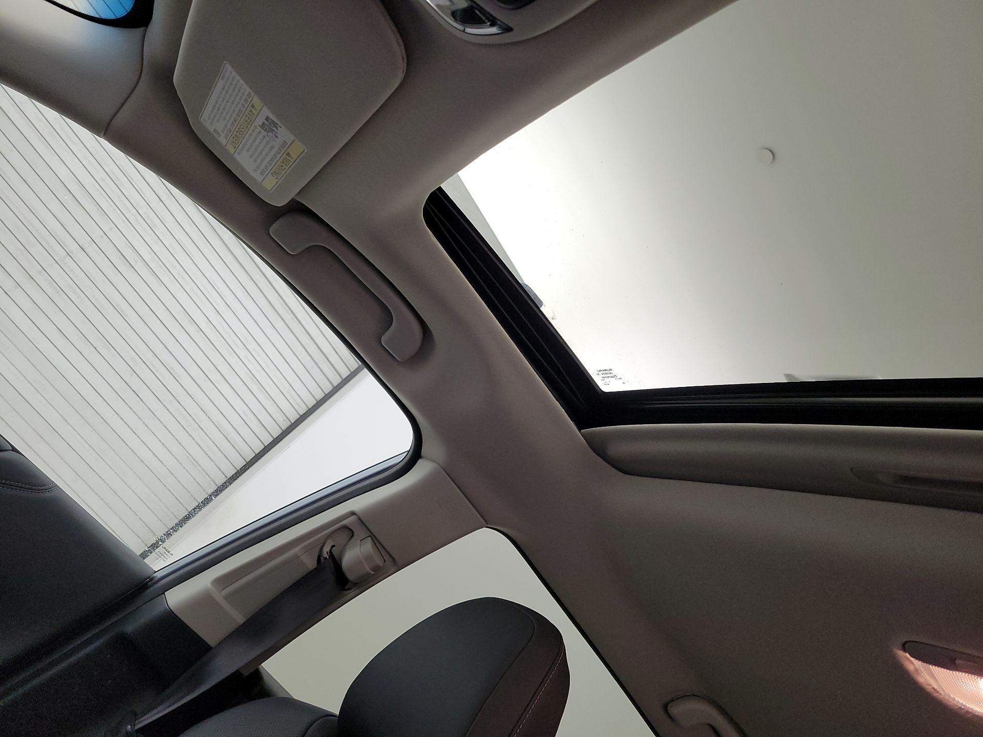 Thumbnail: 2022 Subaru Outback - 19