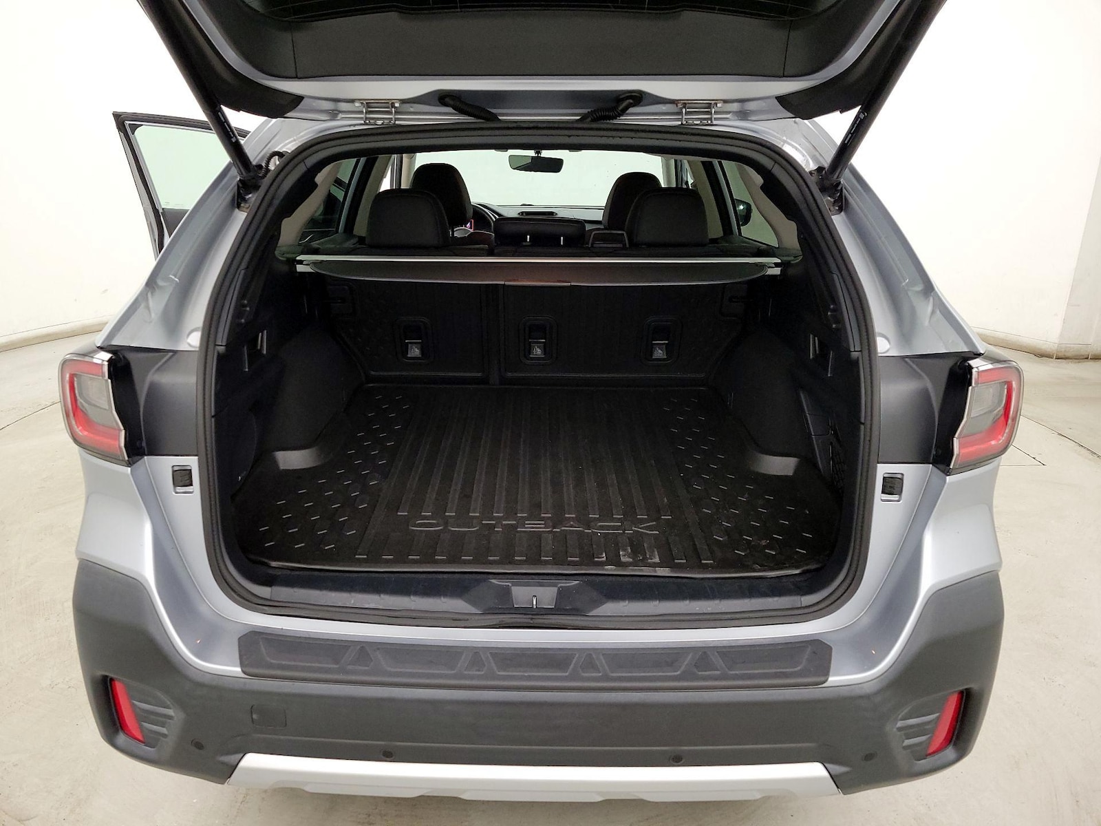2022 Subaru Outback Limited - Photo 22