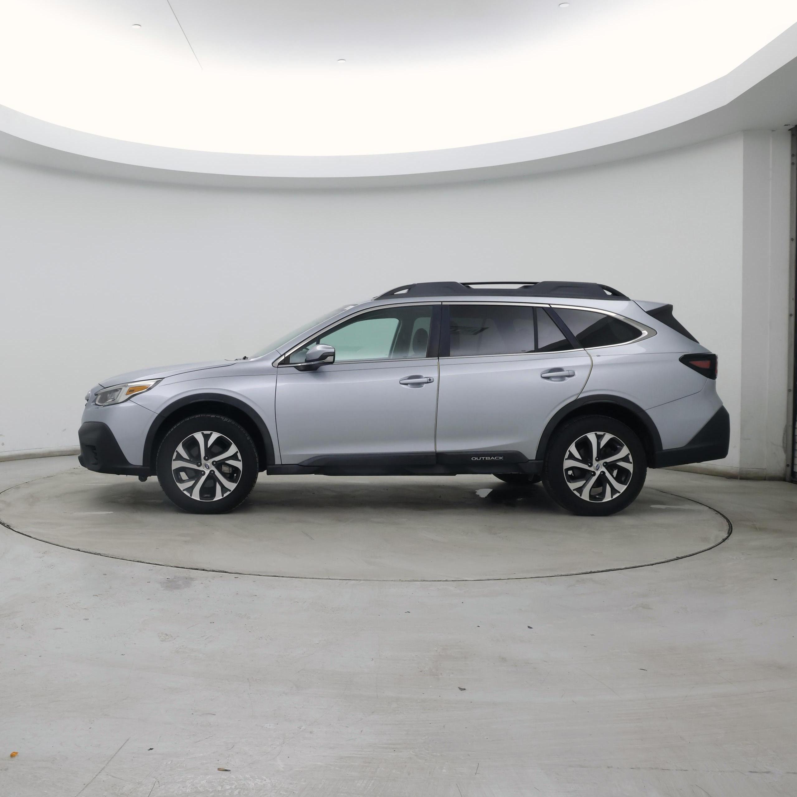 Thumbnail: 2022 Subaru Outback - 3