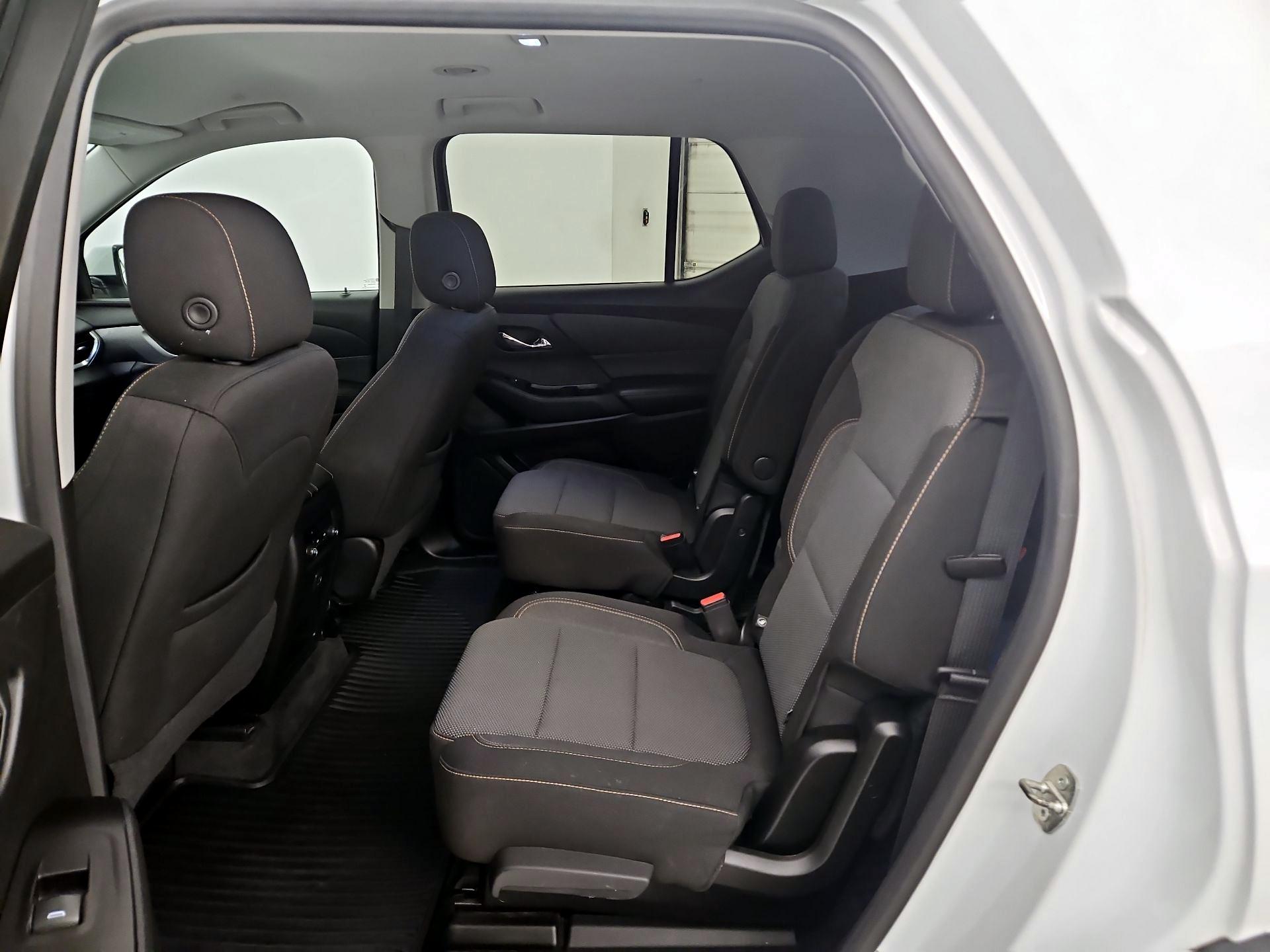 Thumbnail: 2019 Chevrolet Traverse - 19