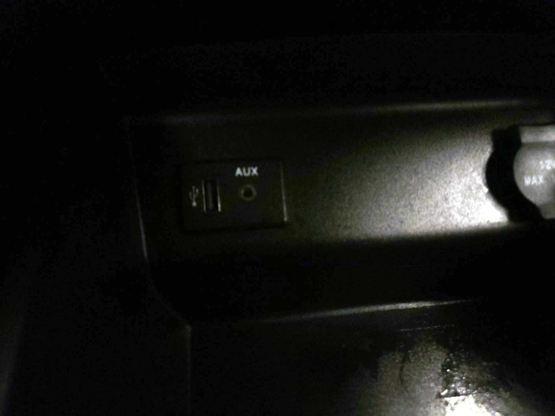 Thumbnail: 2017 Nissan Altima - 18