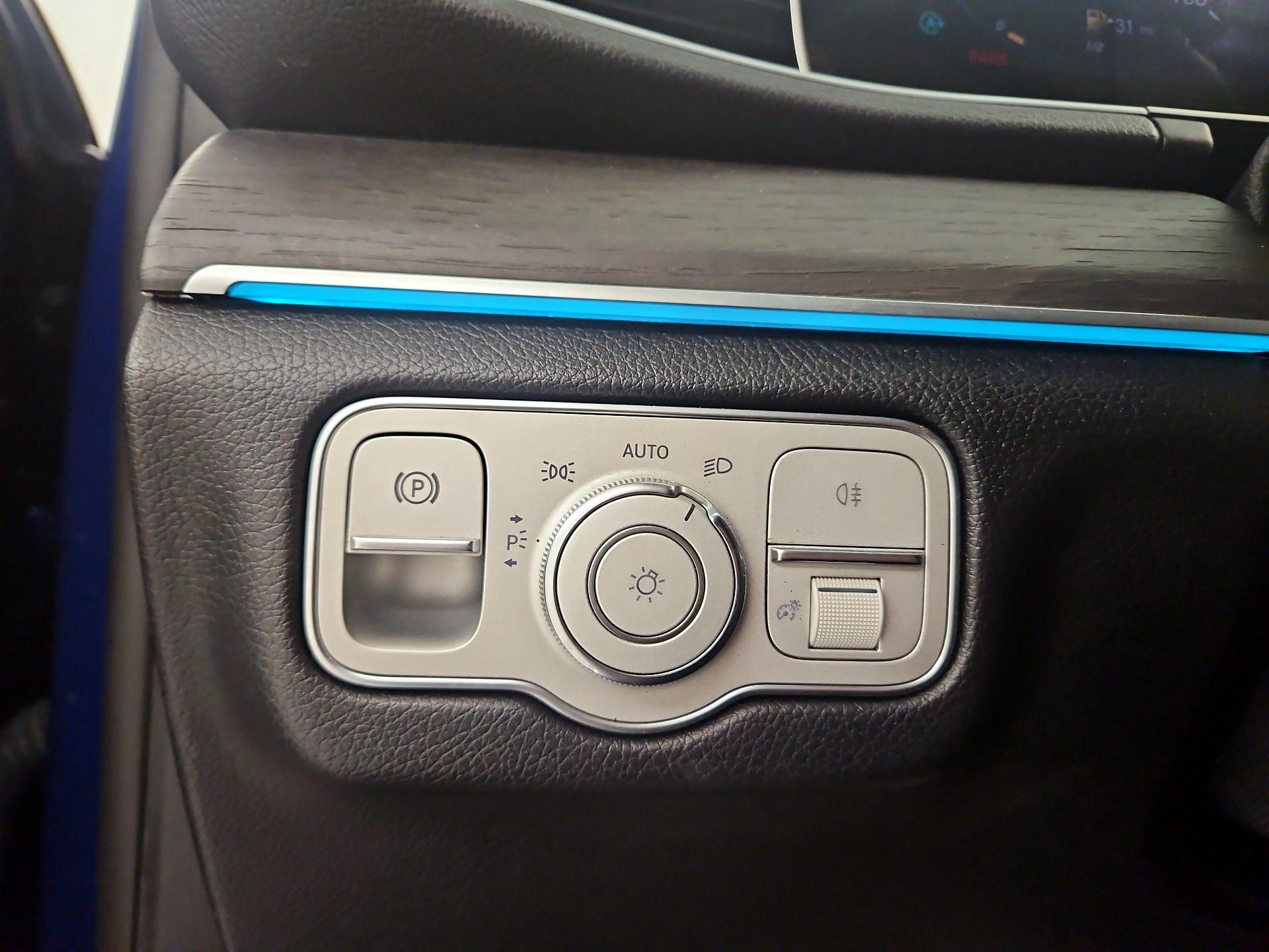 Thumbnail: 2020 Mercedes-Benz GLE - 13