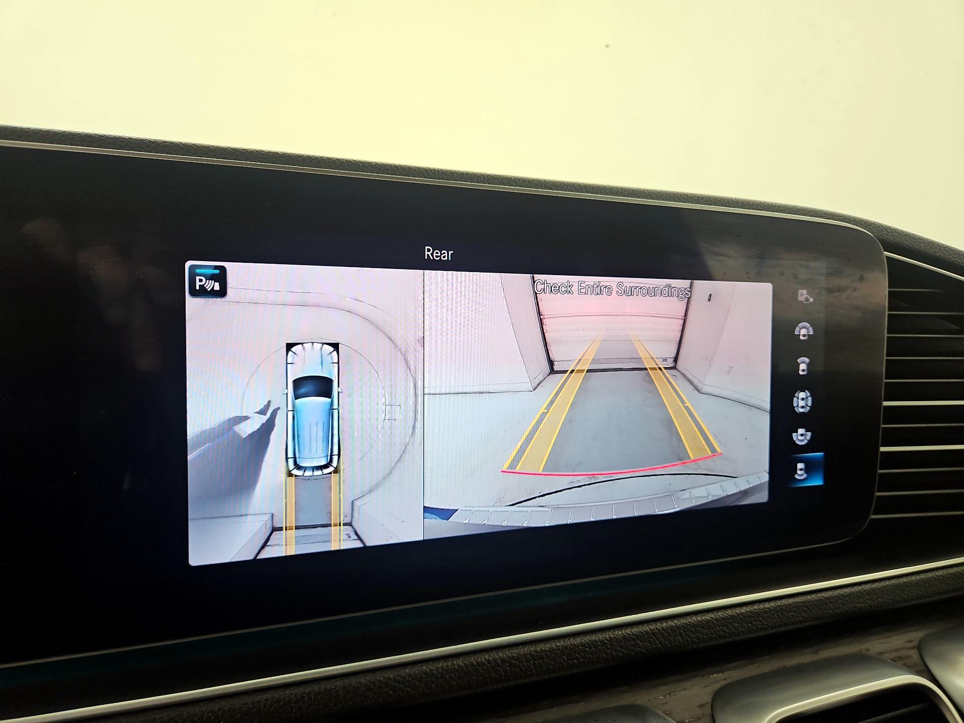 Thumbnail: 2020 Mercedes-Benz GLE - 15