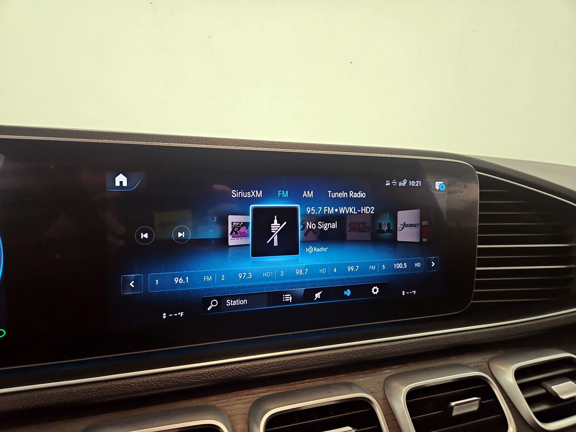 Thumbnail: 2020 Mercedes-Benz GLE - 16