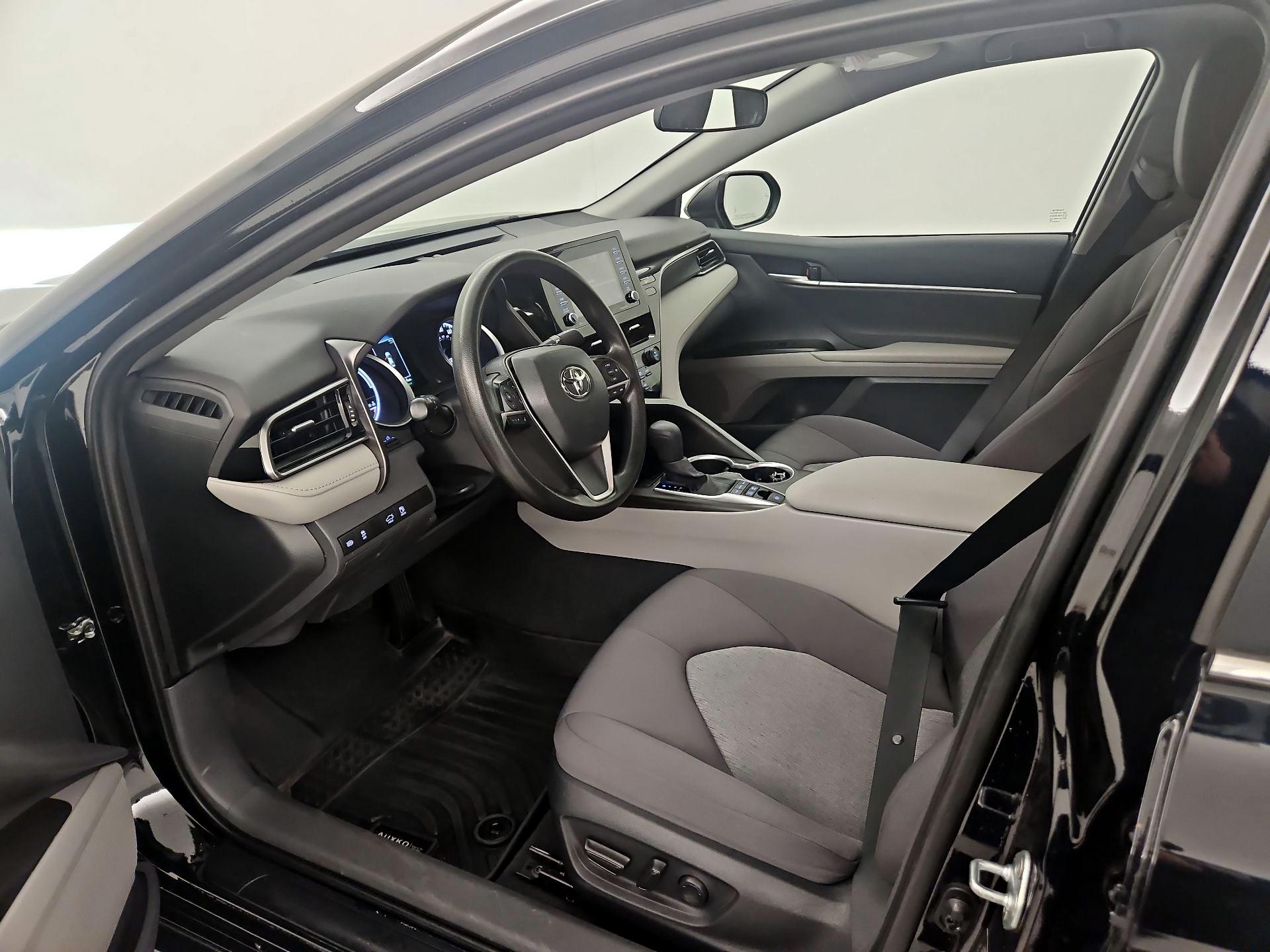 Thumbnail: 2023 Toyota Camry - 11