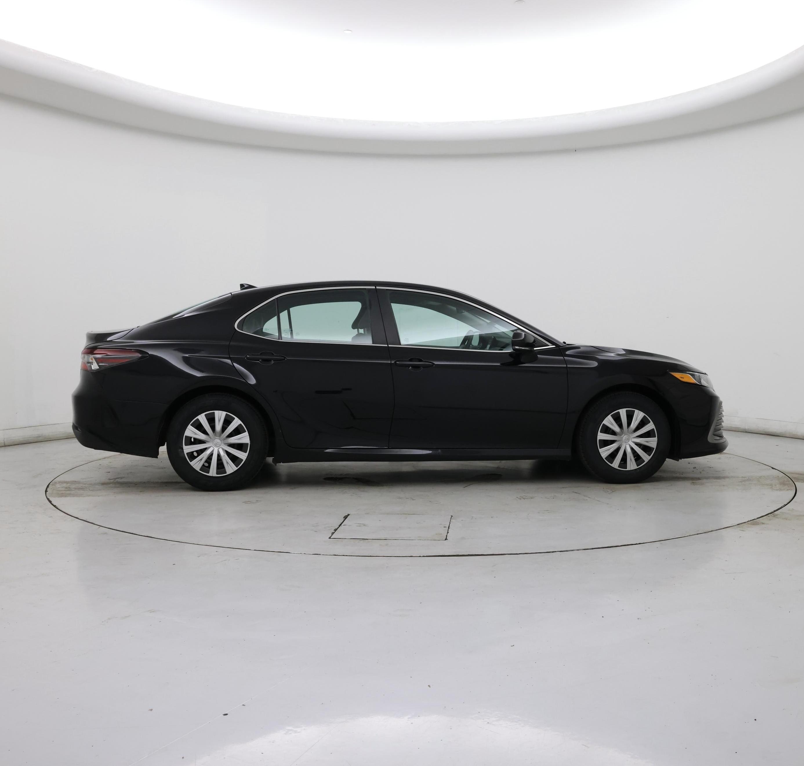 Thumbnail: 2023 Toyota Camry - 7