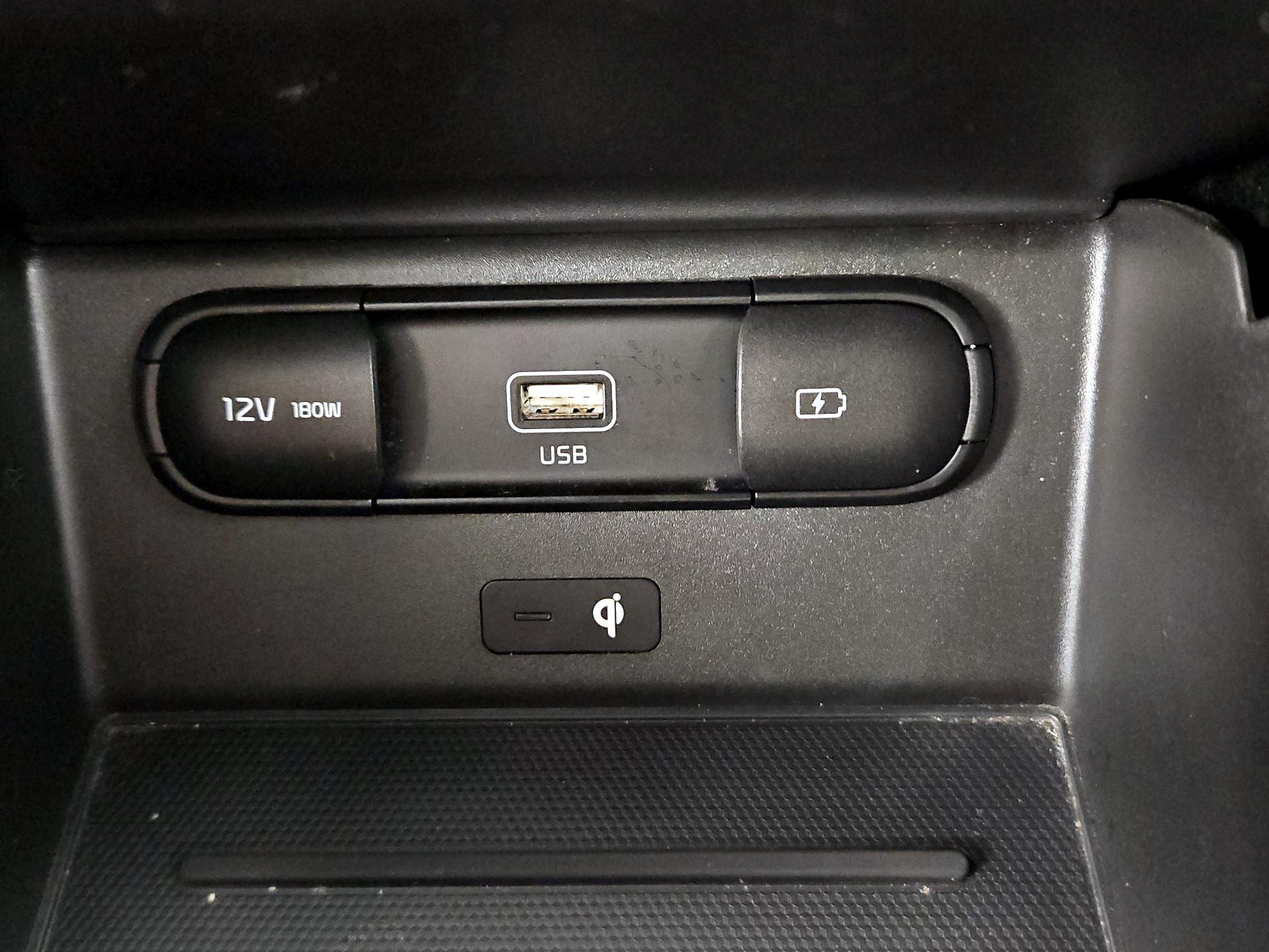 Thumbnail: 2022 Kia Telluride - 19