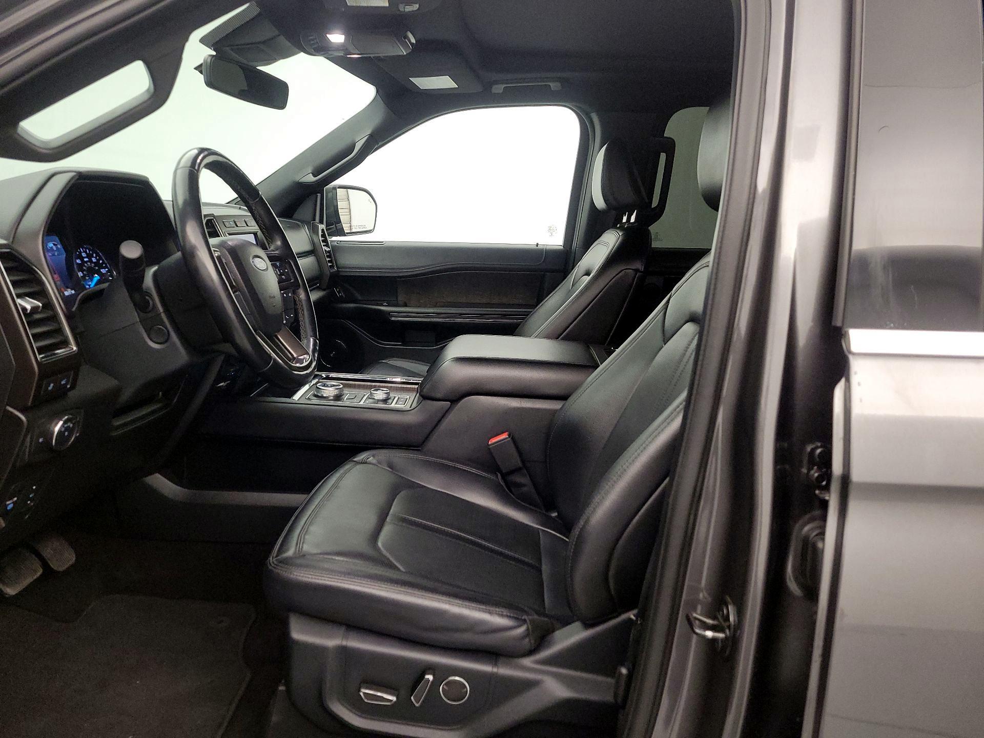 Thumbnail: 2021 Ford Expedition - 11