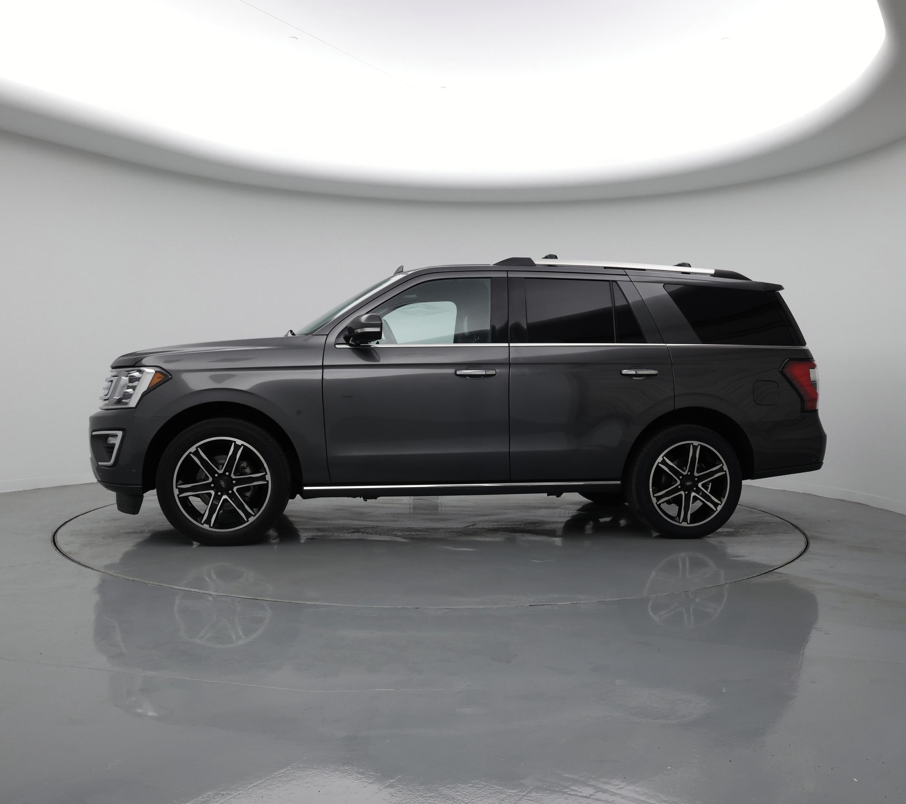 Thumbnail: 2021 Ford Expedition - 3