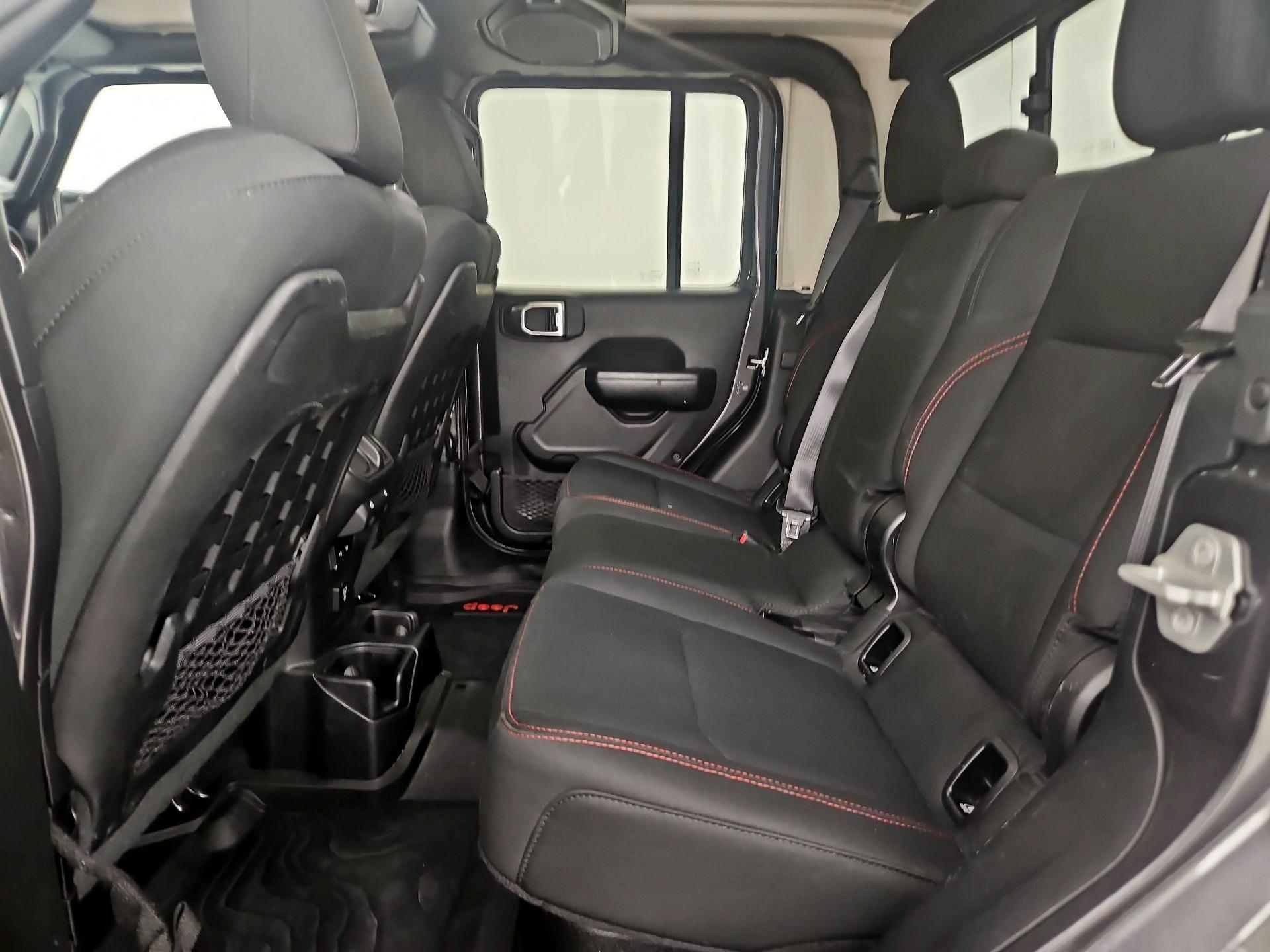 Thumbnail: 2020 Jeep Gladiator - 19