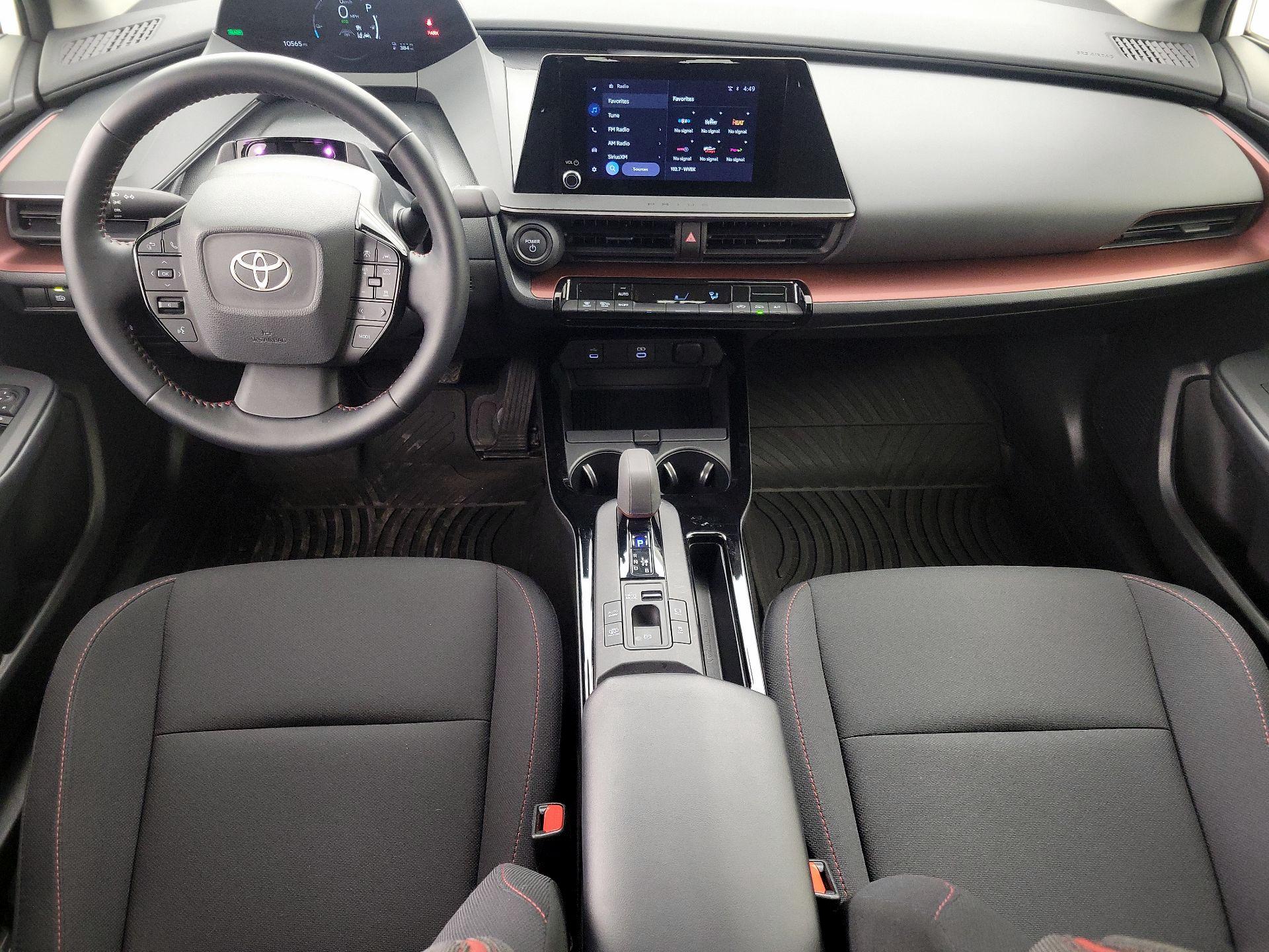 Thumbnail: 2024 Toyota Prius Prime - 9