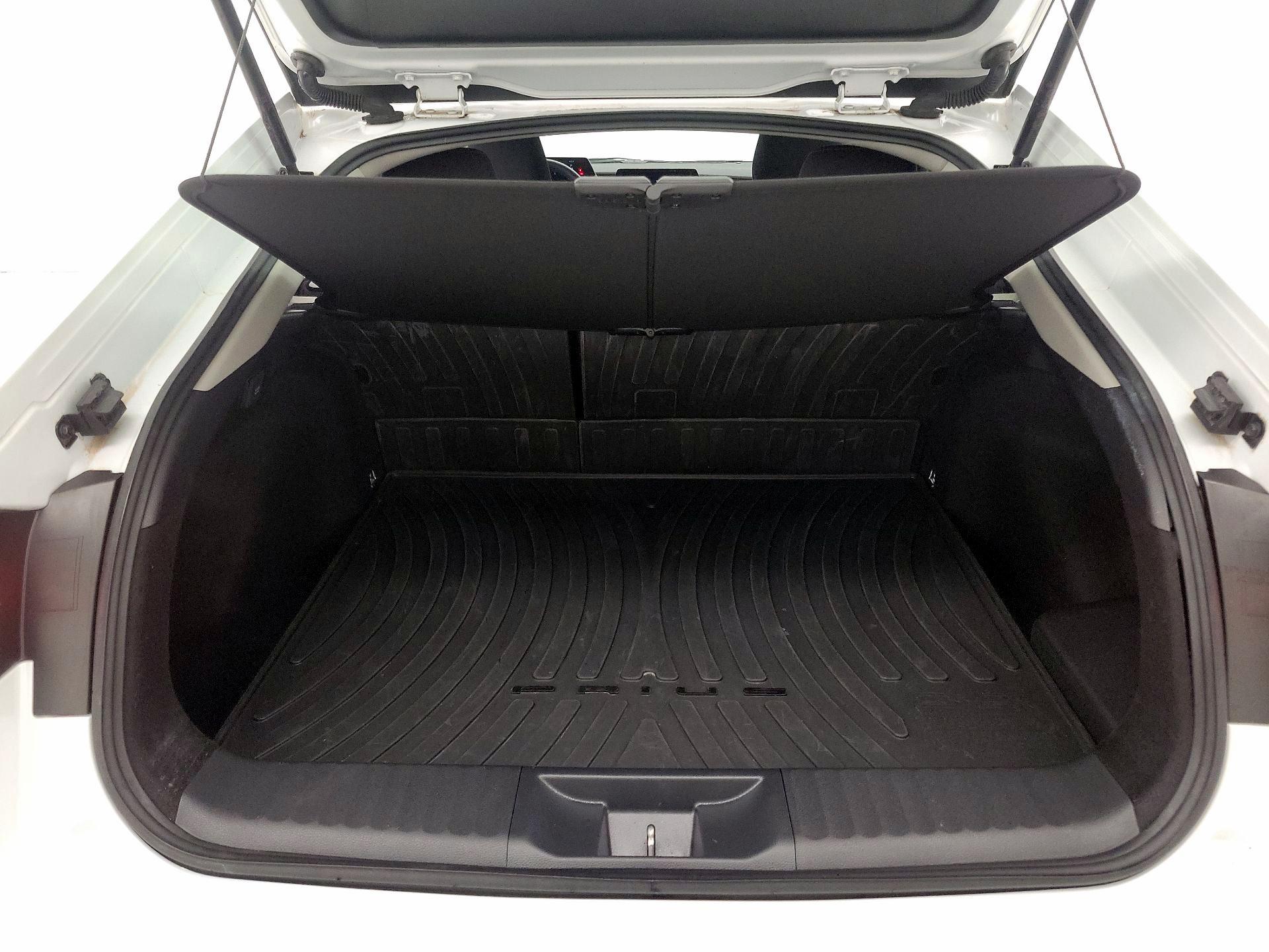 Thumbnail: 2024 Toyota Prius Prime - 20