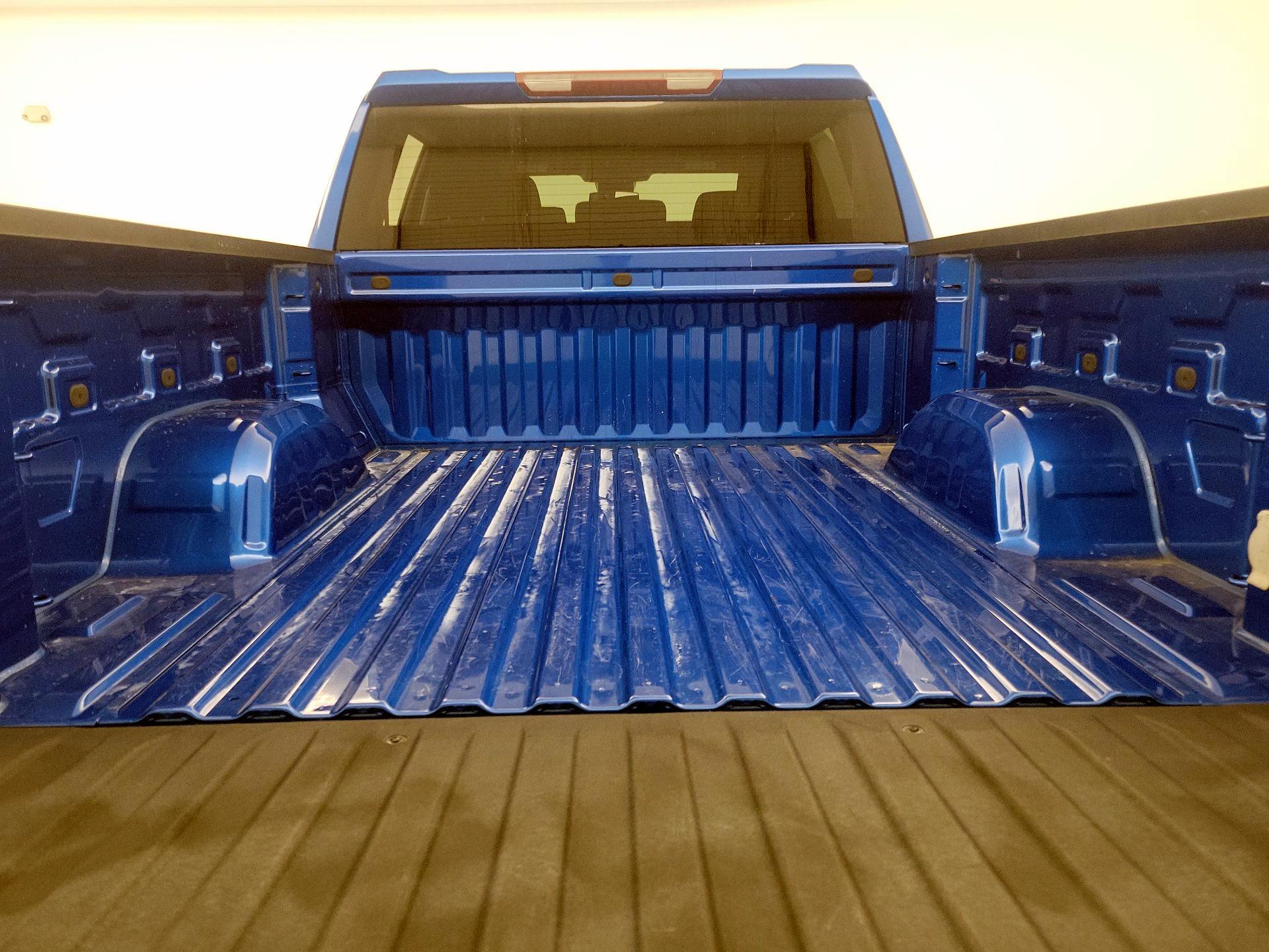 Thumbnail: 2022 Chevrolet Silverado 1500 - 20