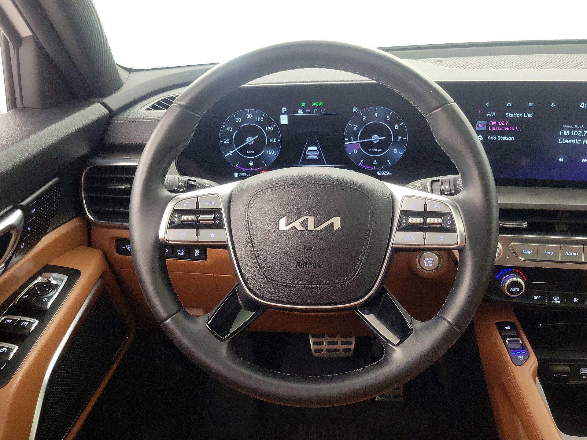 Thumbnail: 2023 Kia Telluride - 10