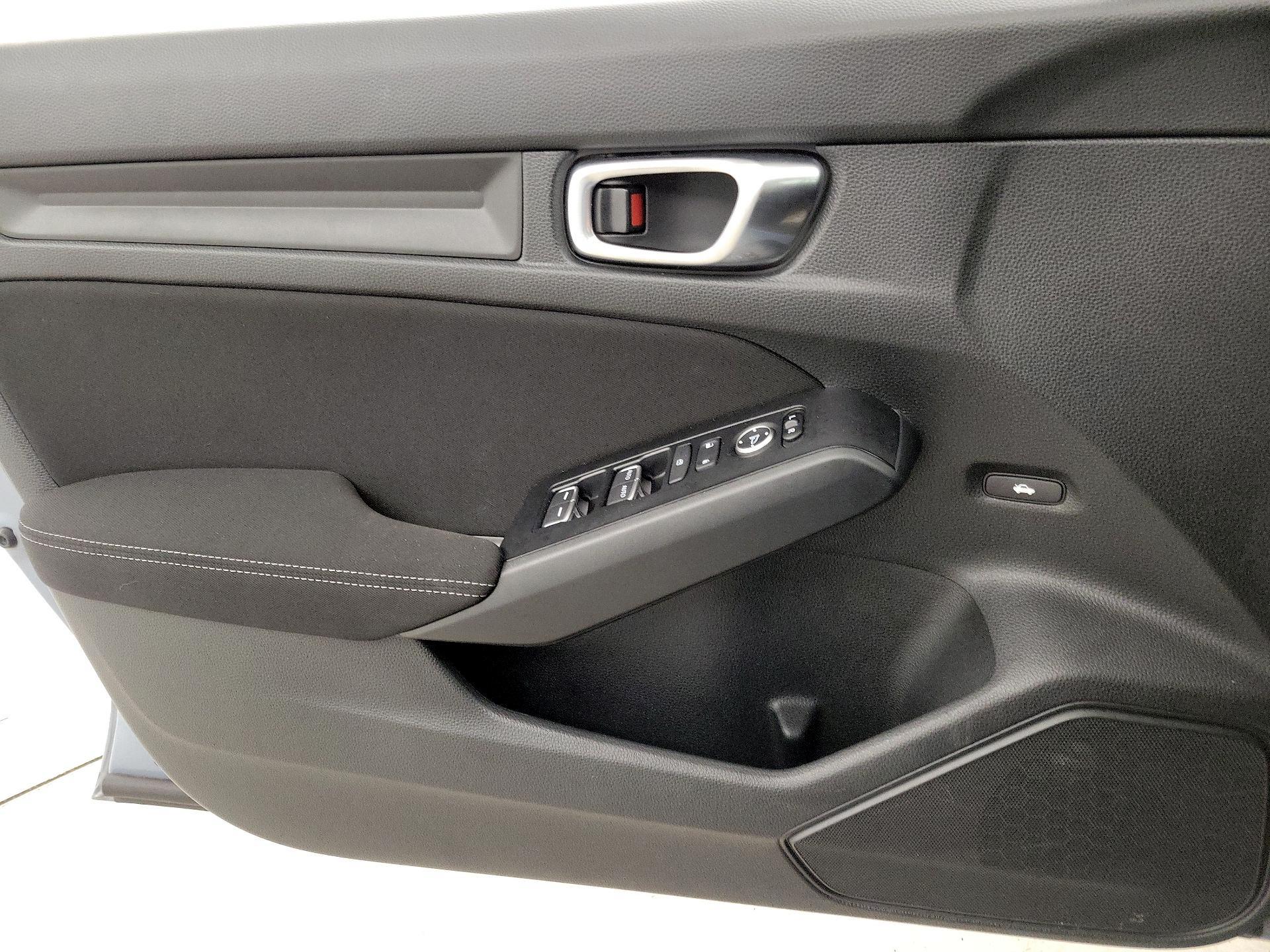 Thumbnail: 2023 Honda Civic - 12