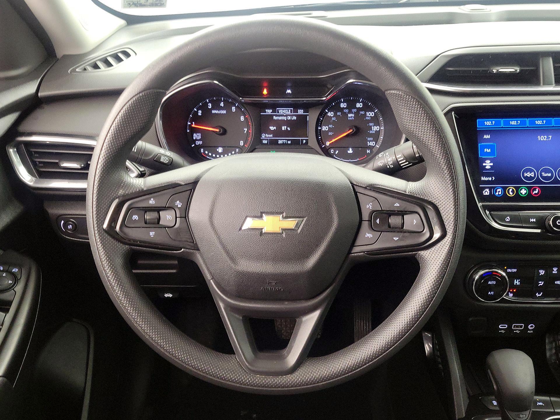 Thumbnail: 2023 Chevrolet TrailBlazer - 10