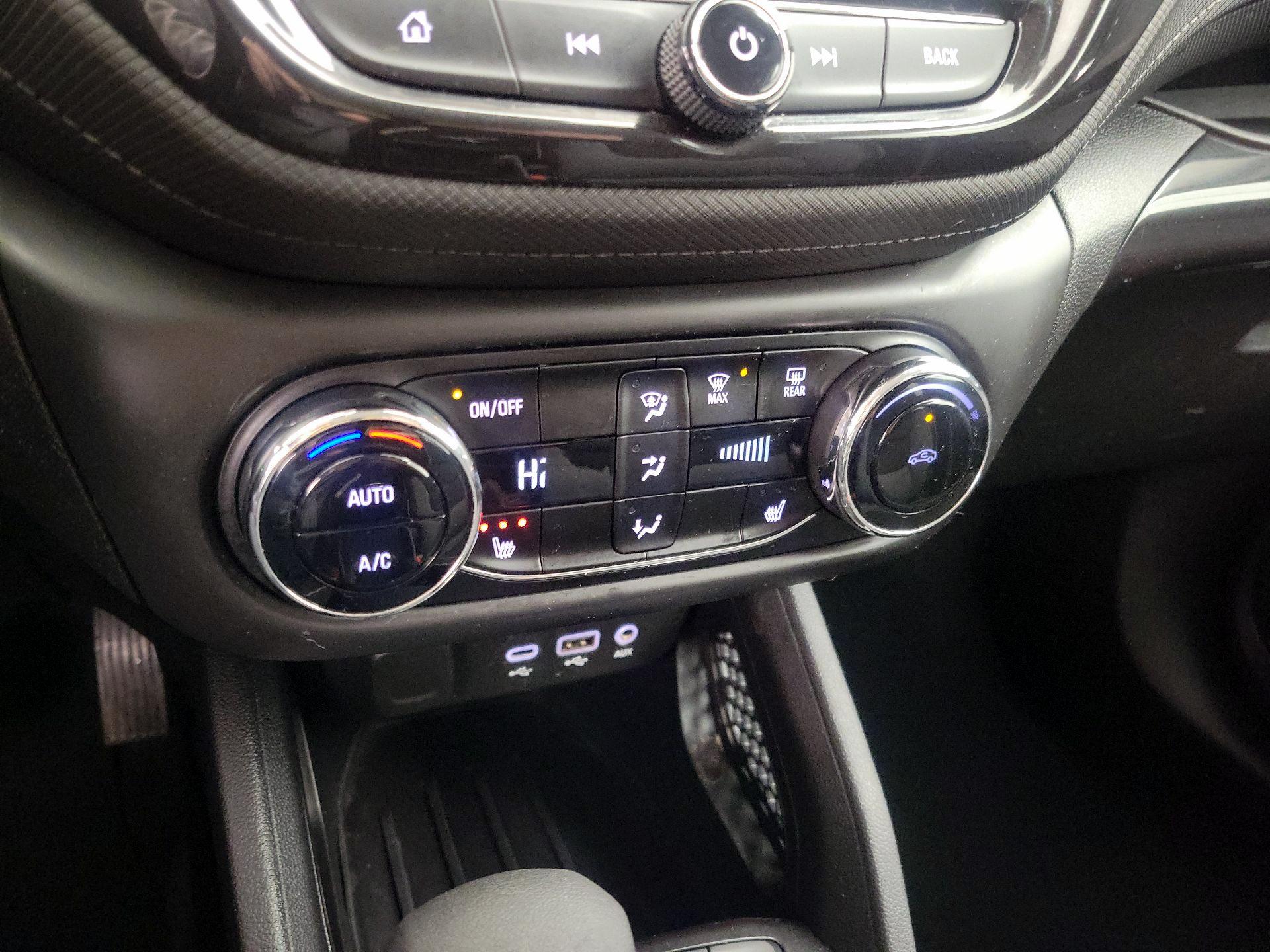 Thumbnail: 2023 Chevrolet TrailBlazer - 16