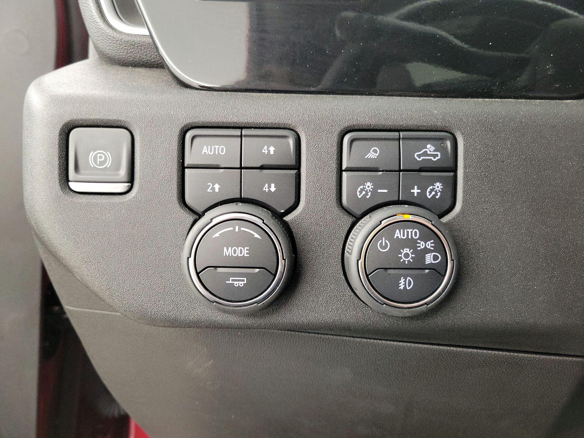 Thumbnail: 2023 Chevrolet Silverado 1500 - 13