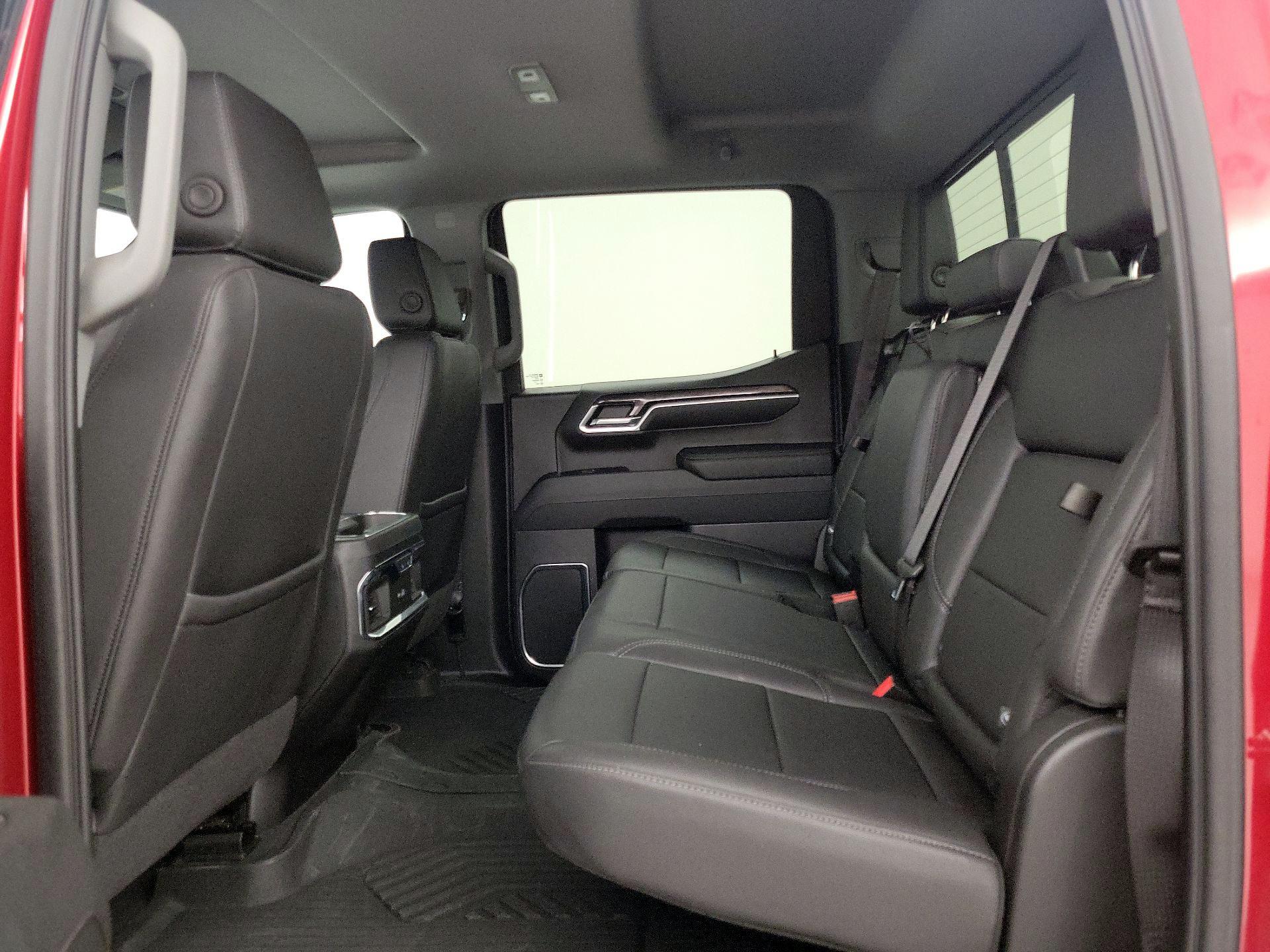 Thumbnail: 2023 Chevrolet Silverado 1500 - 20