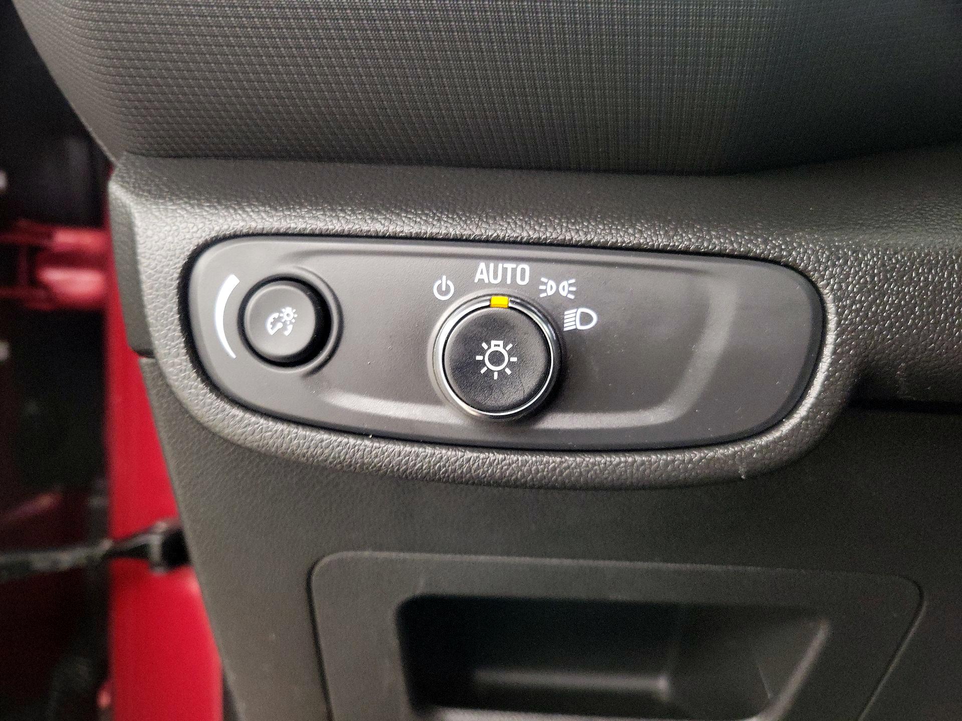 Thumbnail: 2021 Chevrolet TrailBlazer - 13