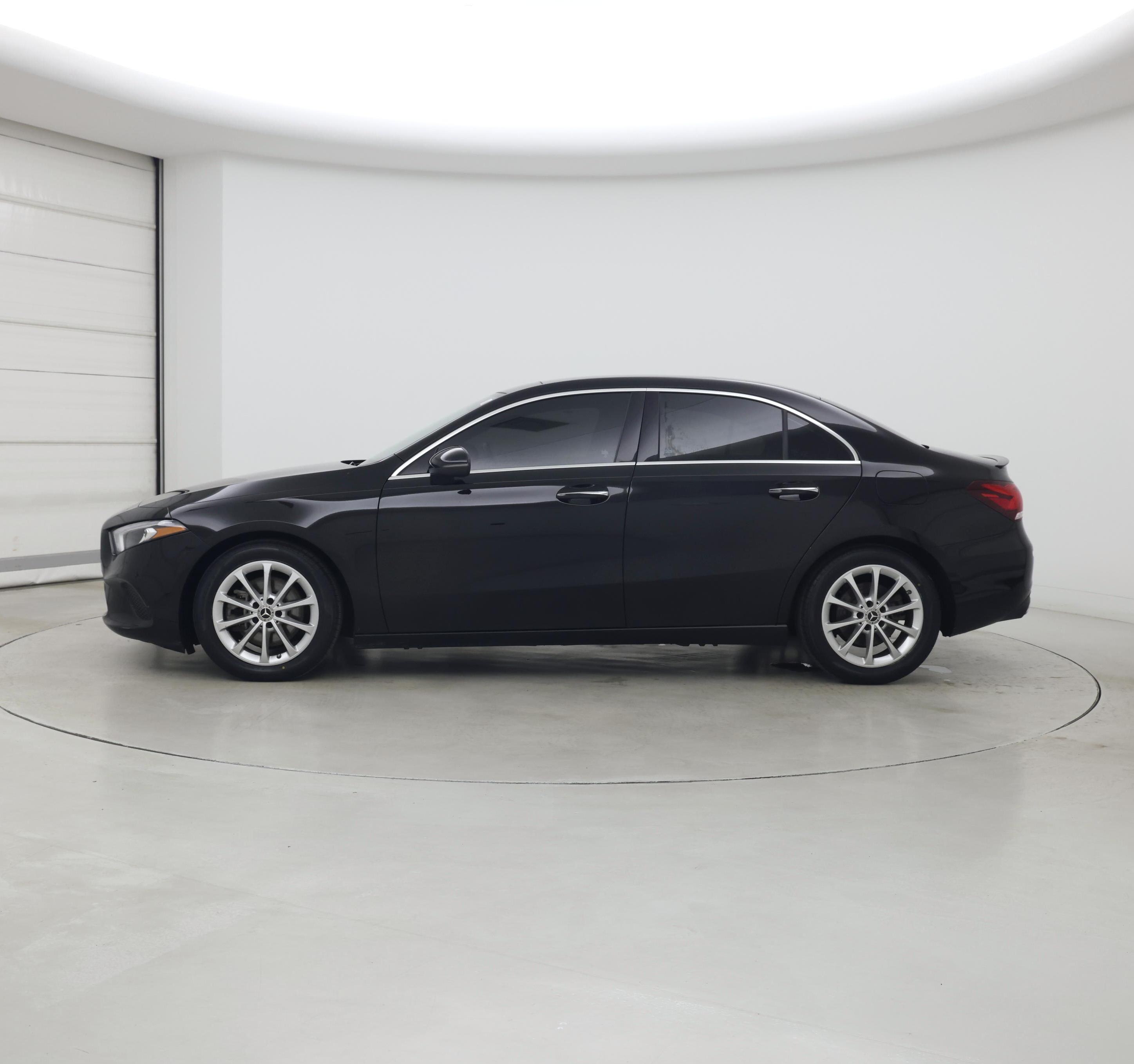 Thumbnail: 2022 Mercedes-Benz A-Class - 3