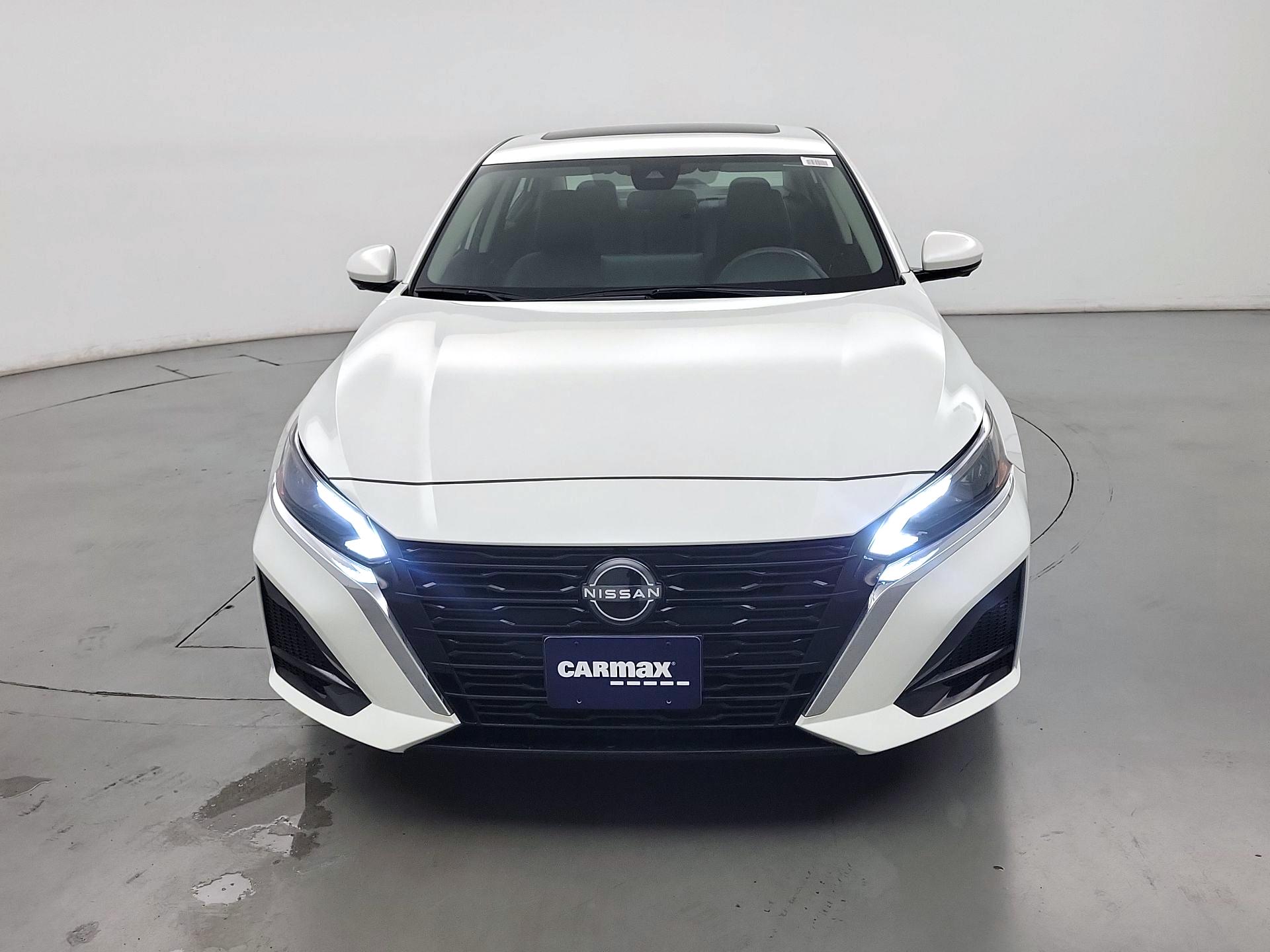 Thumbnail: 2023 Nissan Altima - 2