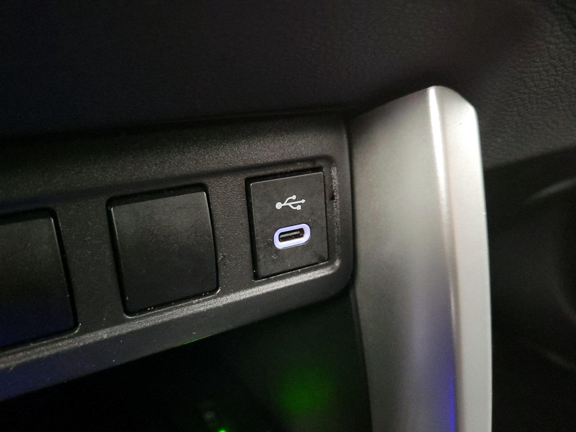 Thumbnail: 2023 Toyota Corolla Cross - 18