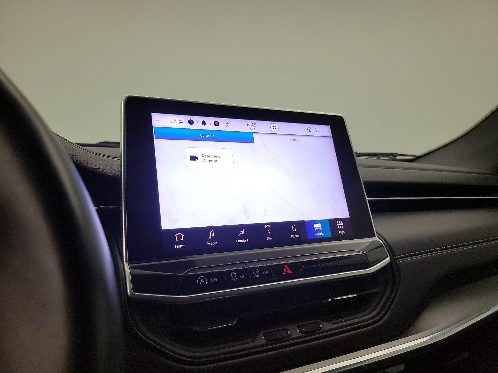 Thumbnail: 2022 Jeep Compass - 15