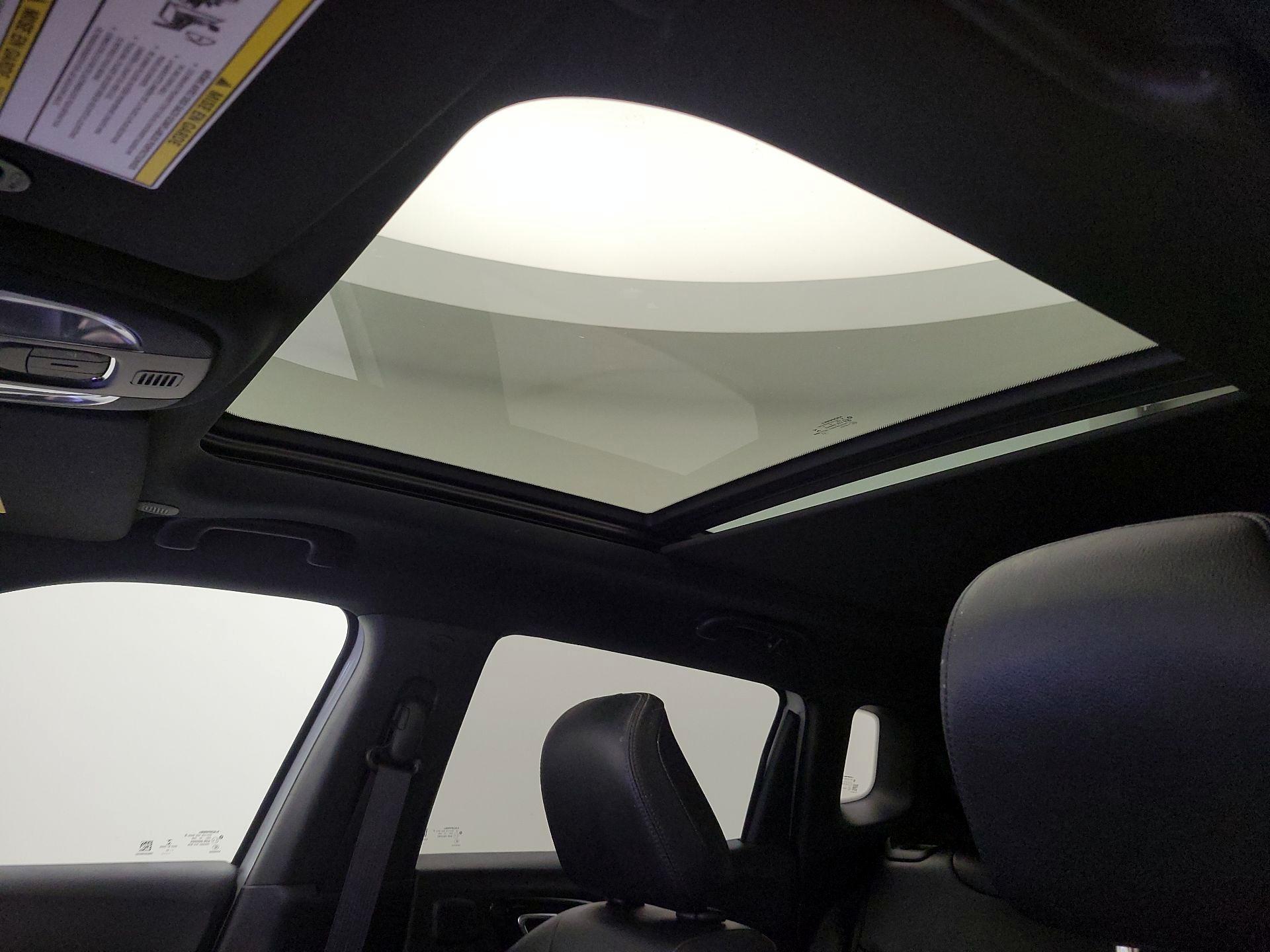 Thumbnail: 2022 Jeep Compass - 19