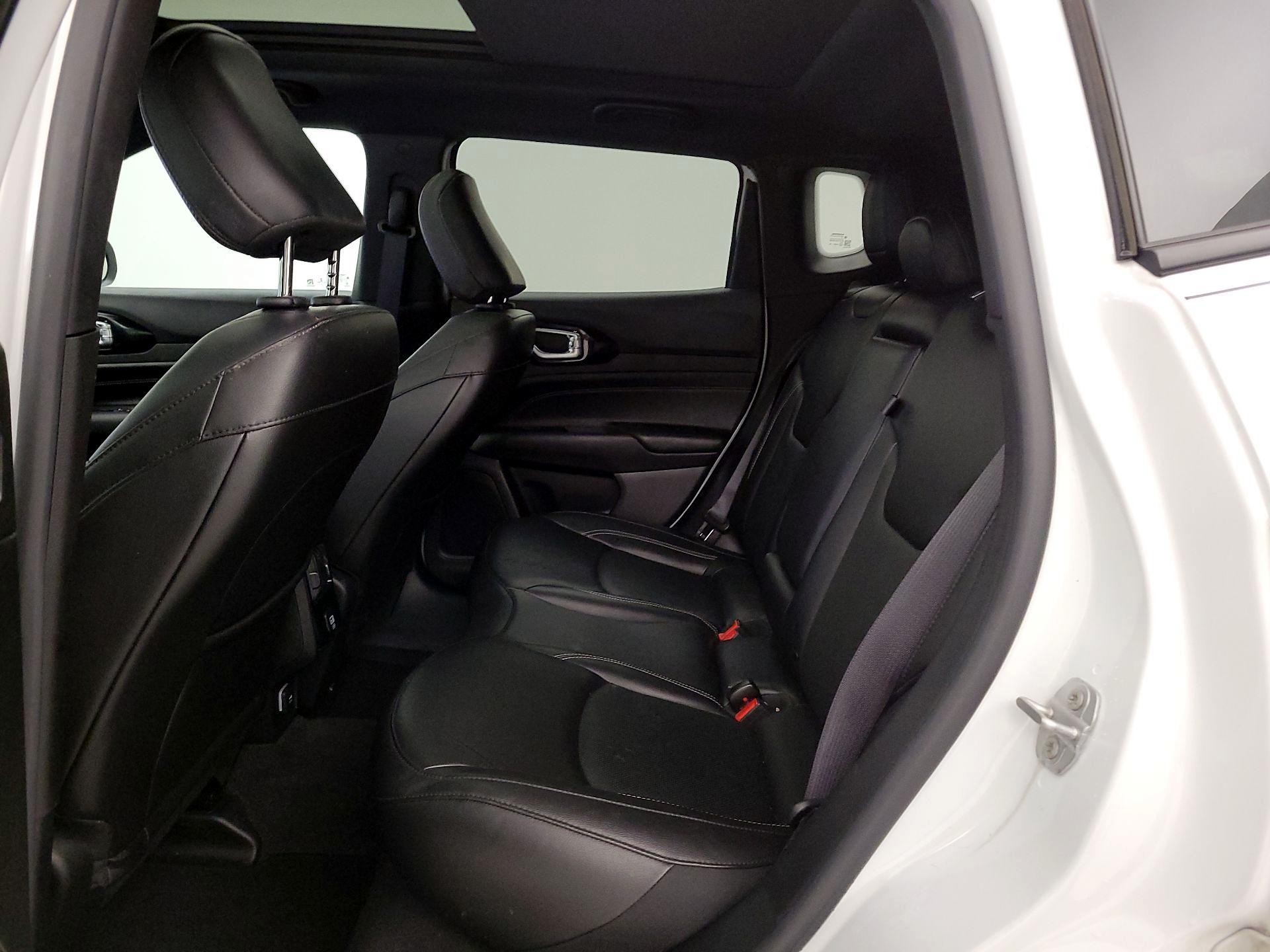 Thumbnail: 2022 Jeep Compass - 20