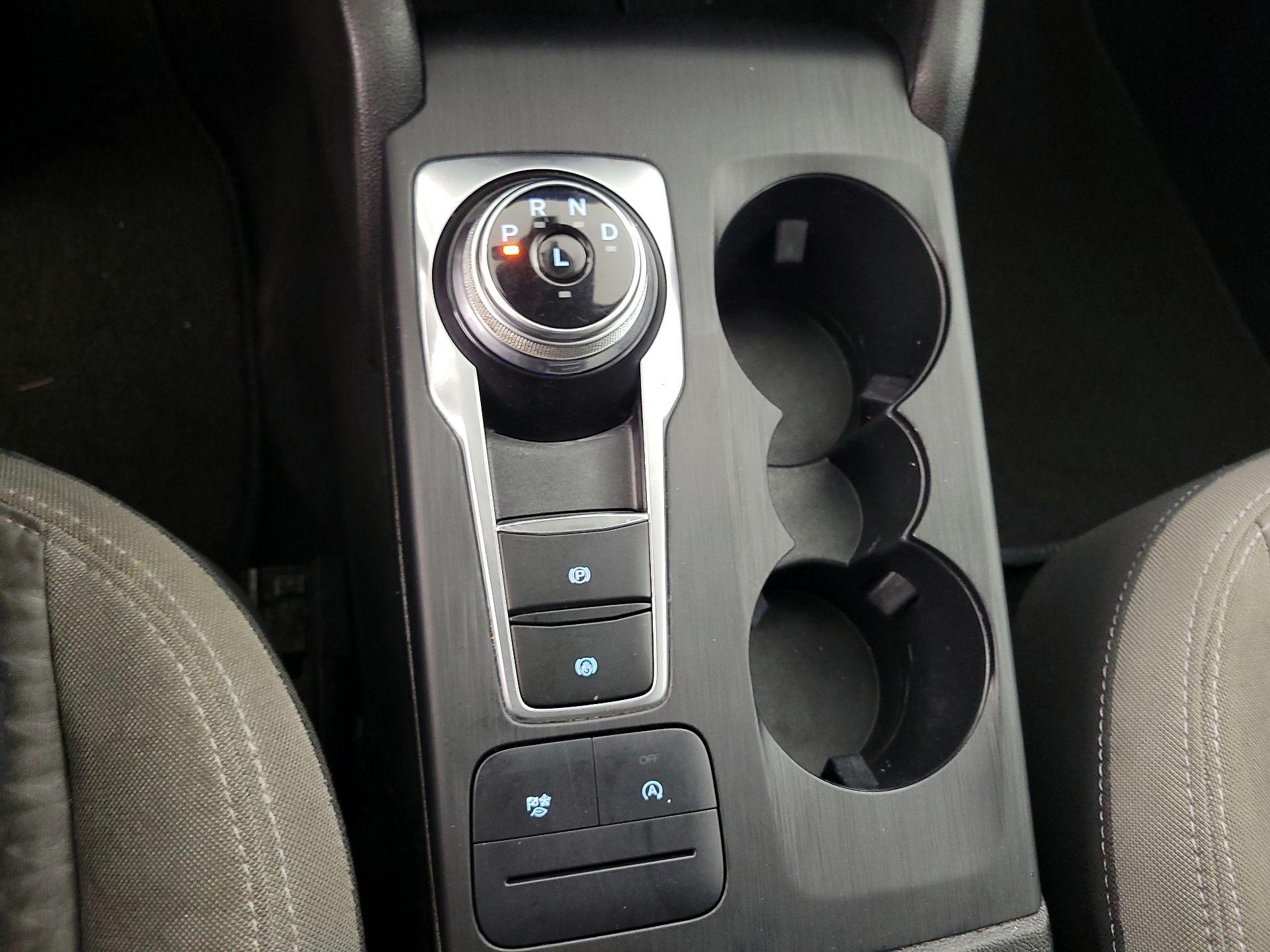 Thumbnail: 2021 Ford Escape - 17