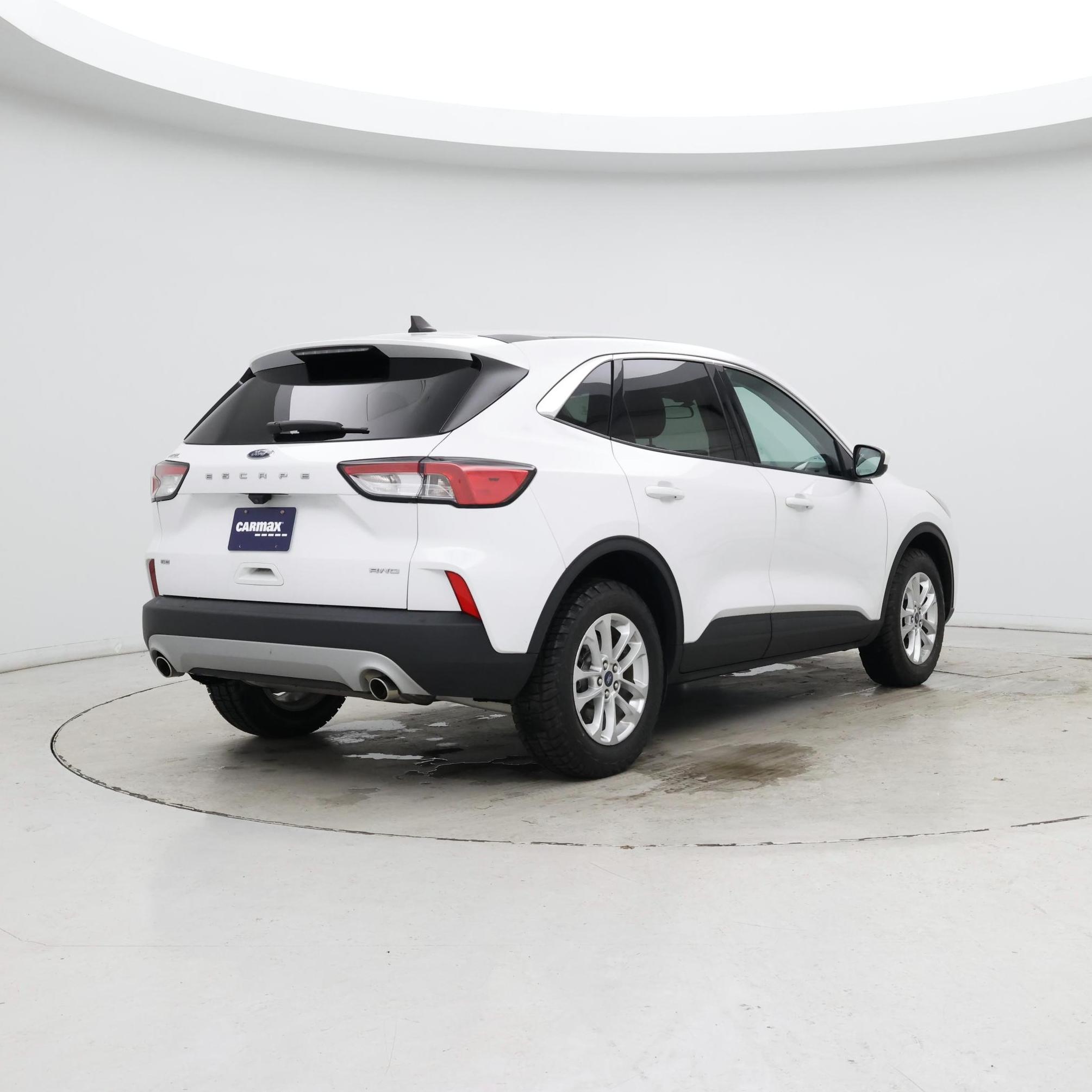 Thumbnail: 2021 Ford Escape - 8