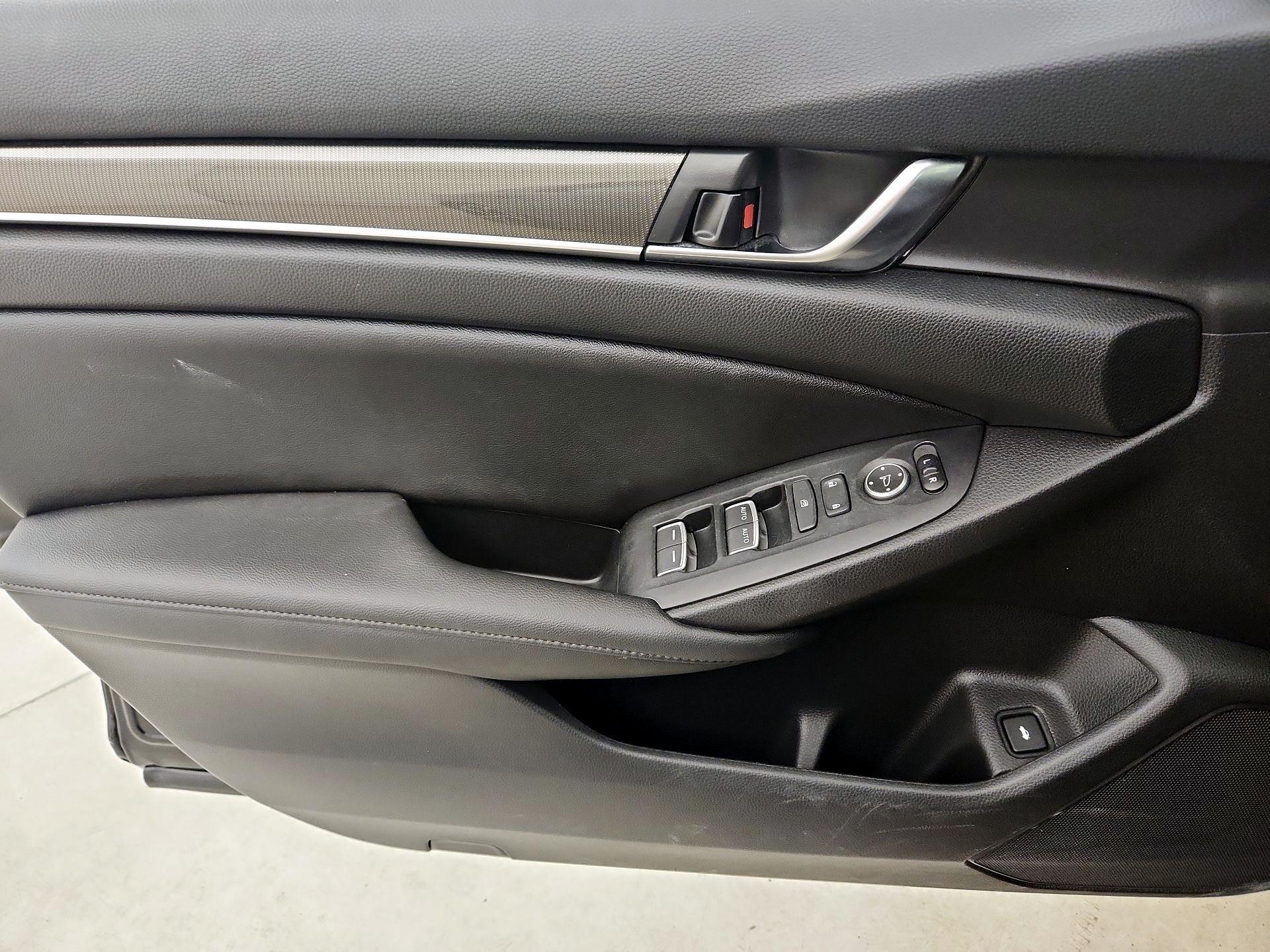 Thumbnail: 2021 Honda Accord - 12