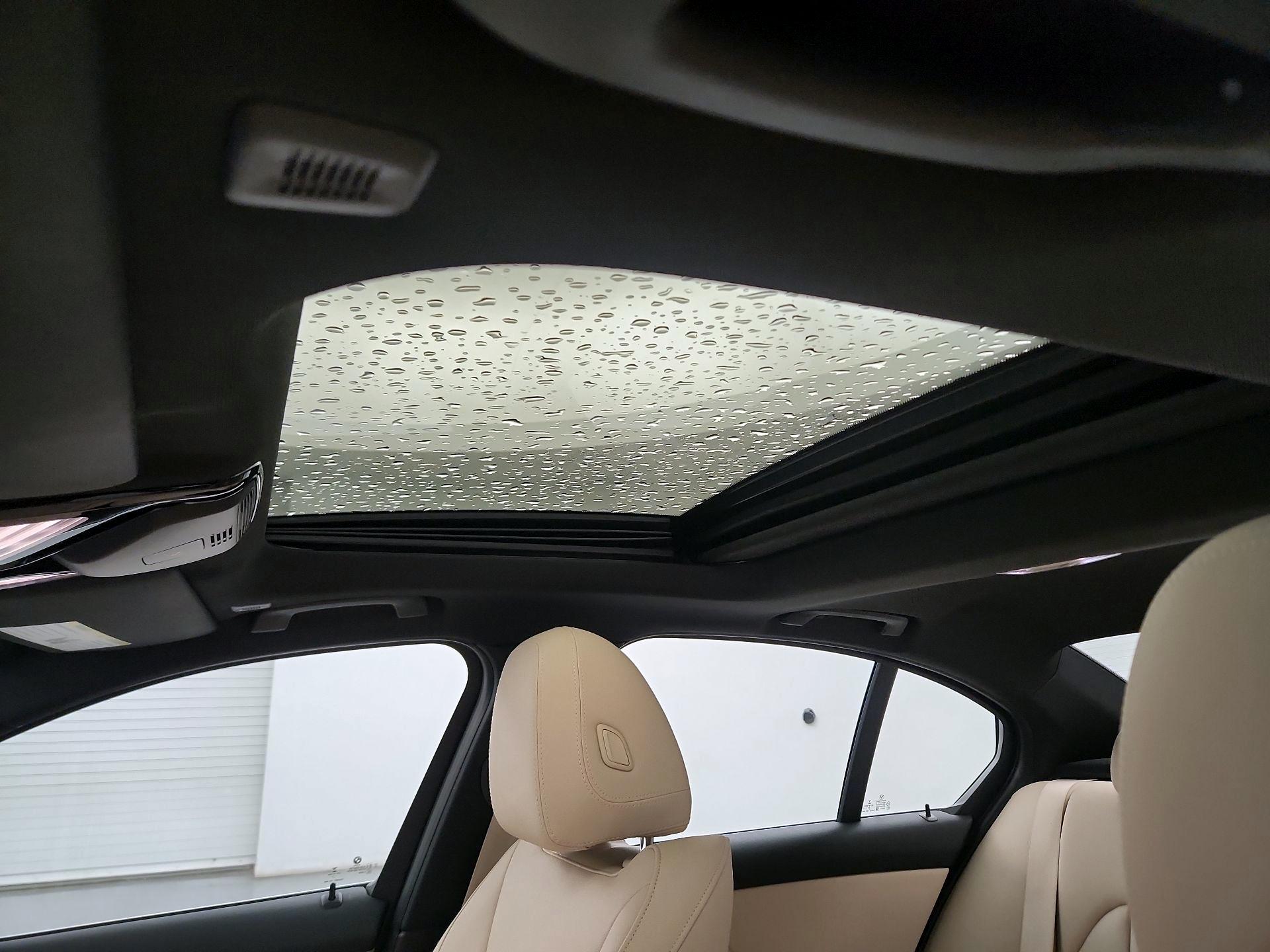 Thumbnail: 2020 BMW 3 Series - 18